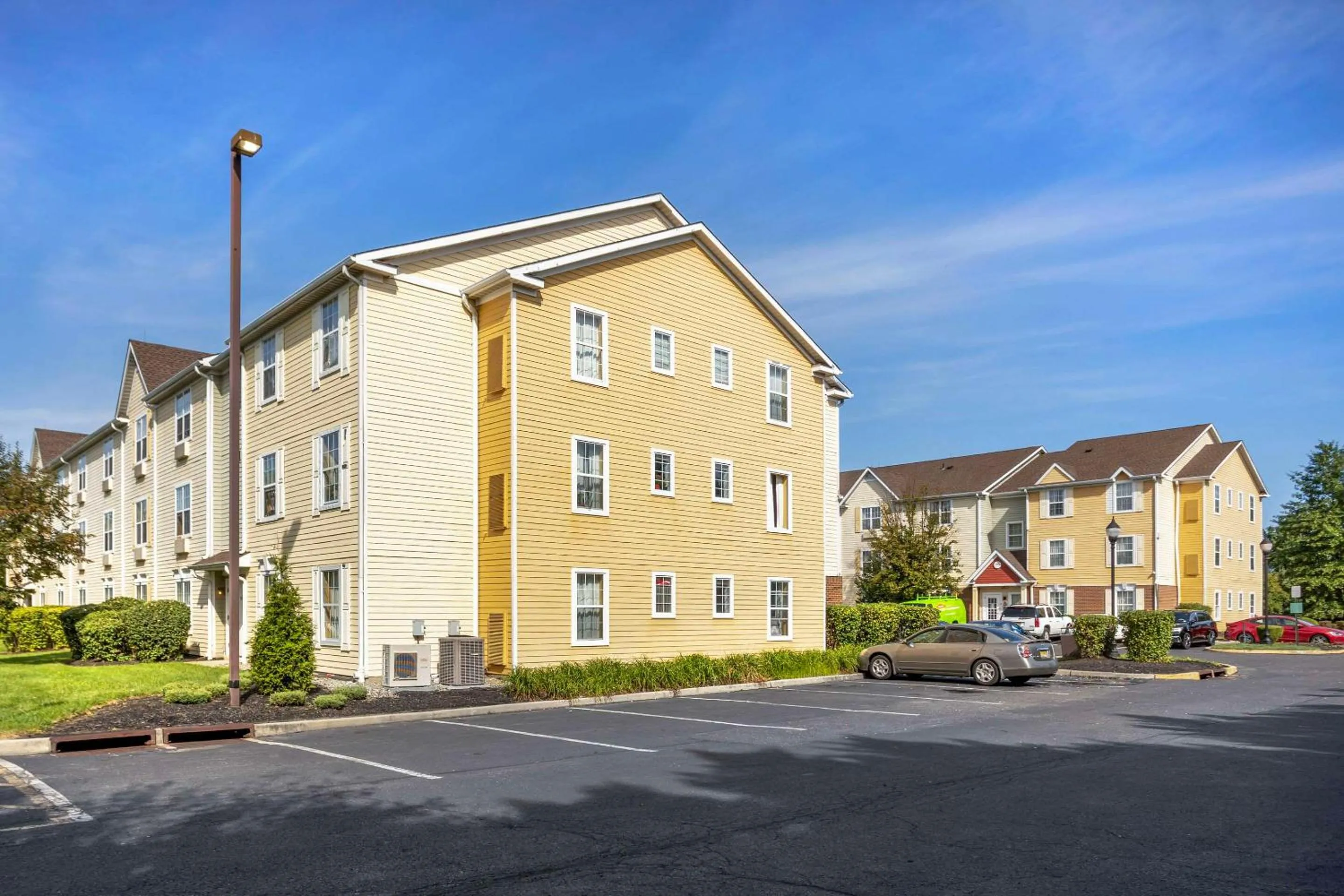Property building in MainStay Suites Mt Laurel - Philadelphia