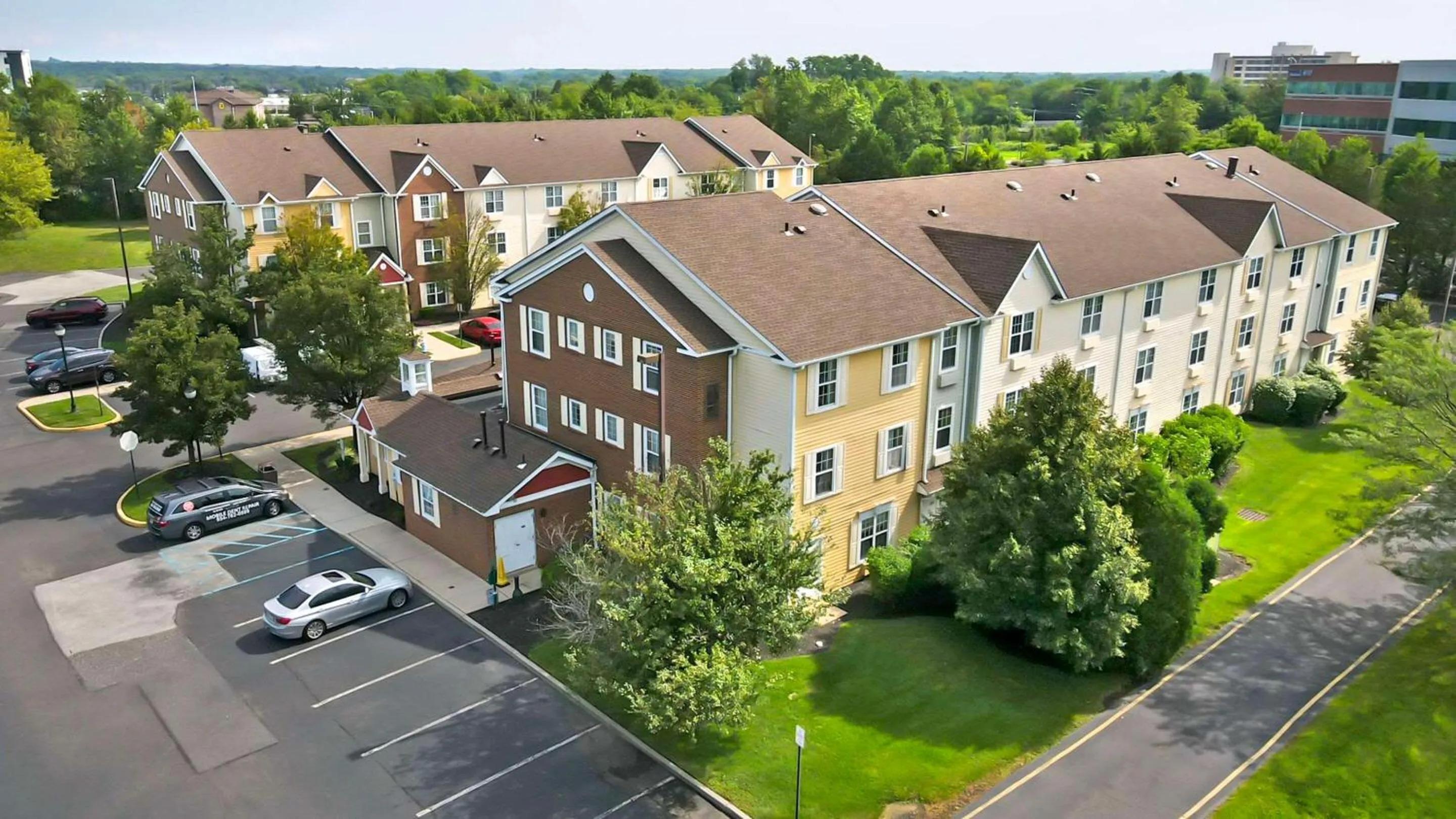 Property building in MainStay Suites Mt Laurel - Philadelphia