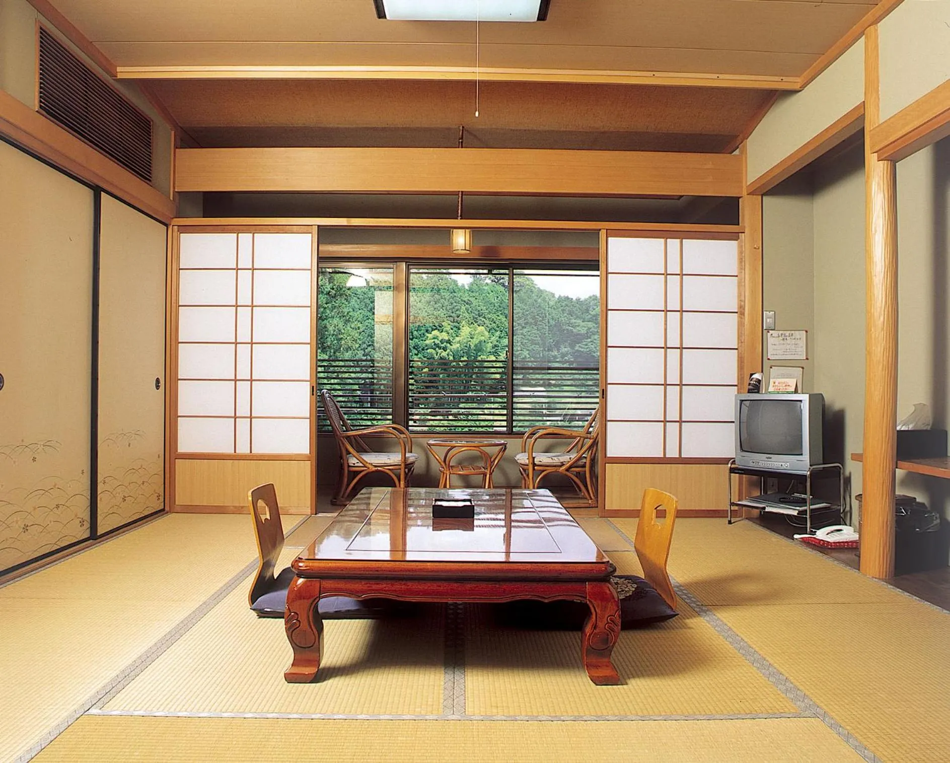 Photo of the whole room in Ryujin Onsen Marui Ryokan