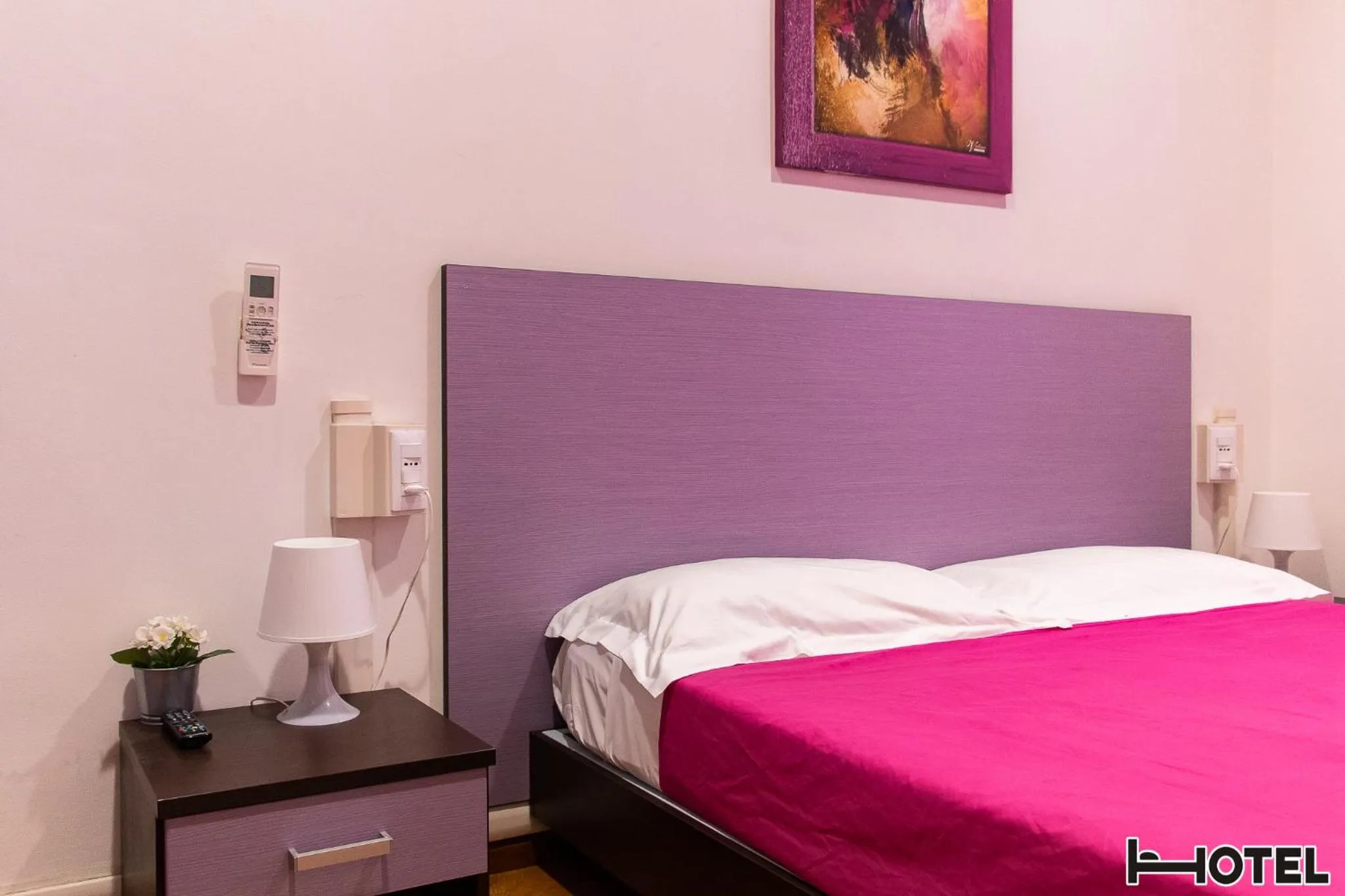 Bed in Hotel Youri Il Magnifico