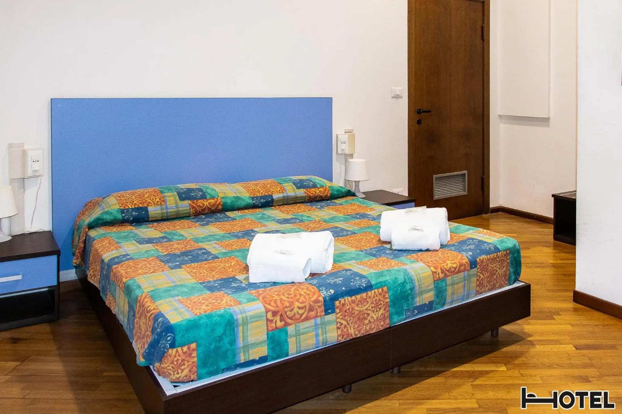 Bed in Hotel Youri Il Magnifico