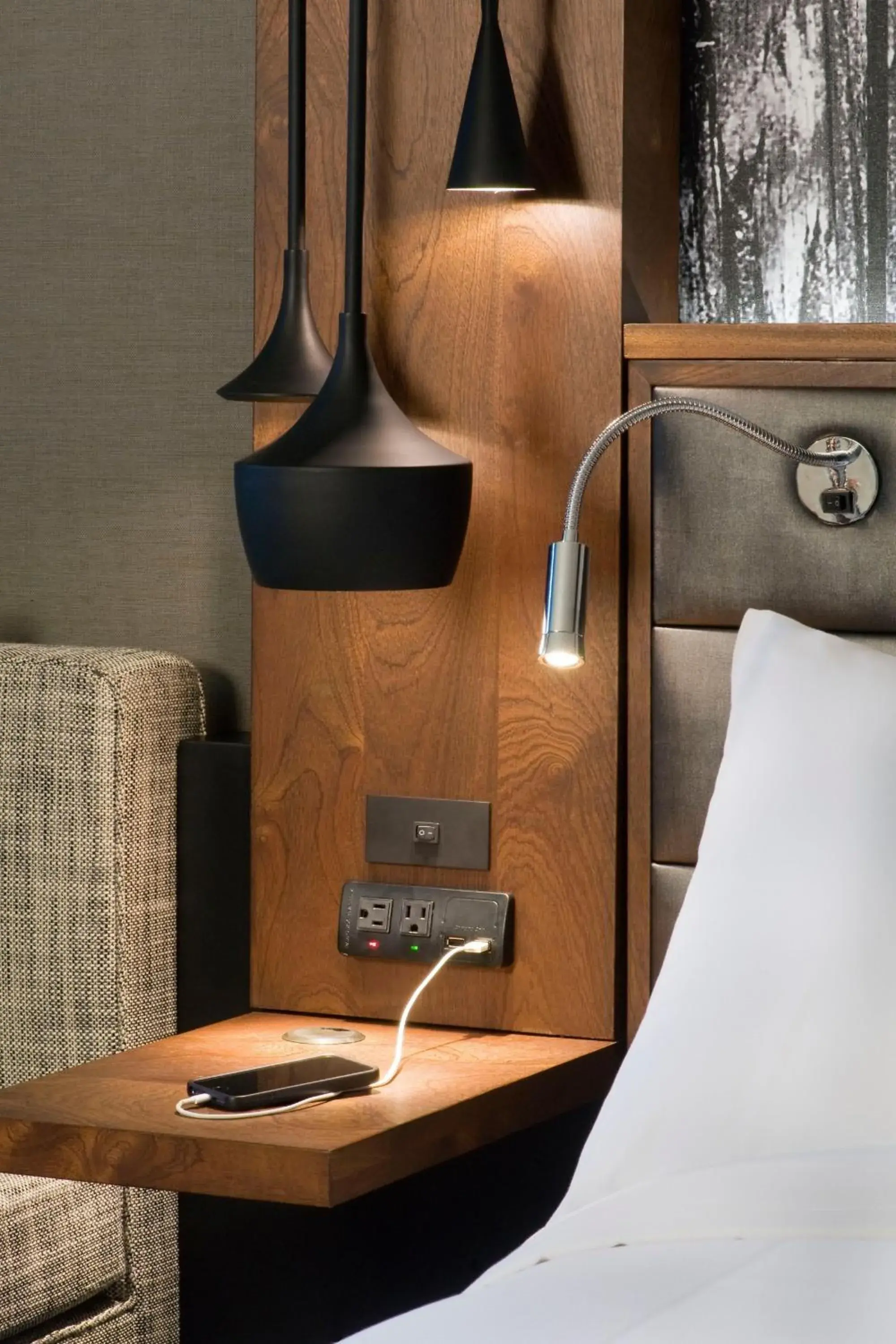 Guest room, 1 King, City view in Portland Marriott Downtown Waterfront Guest room, 1 King, City view in Portland Marriott Downtown Waterfront