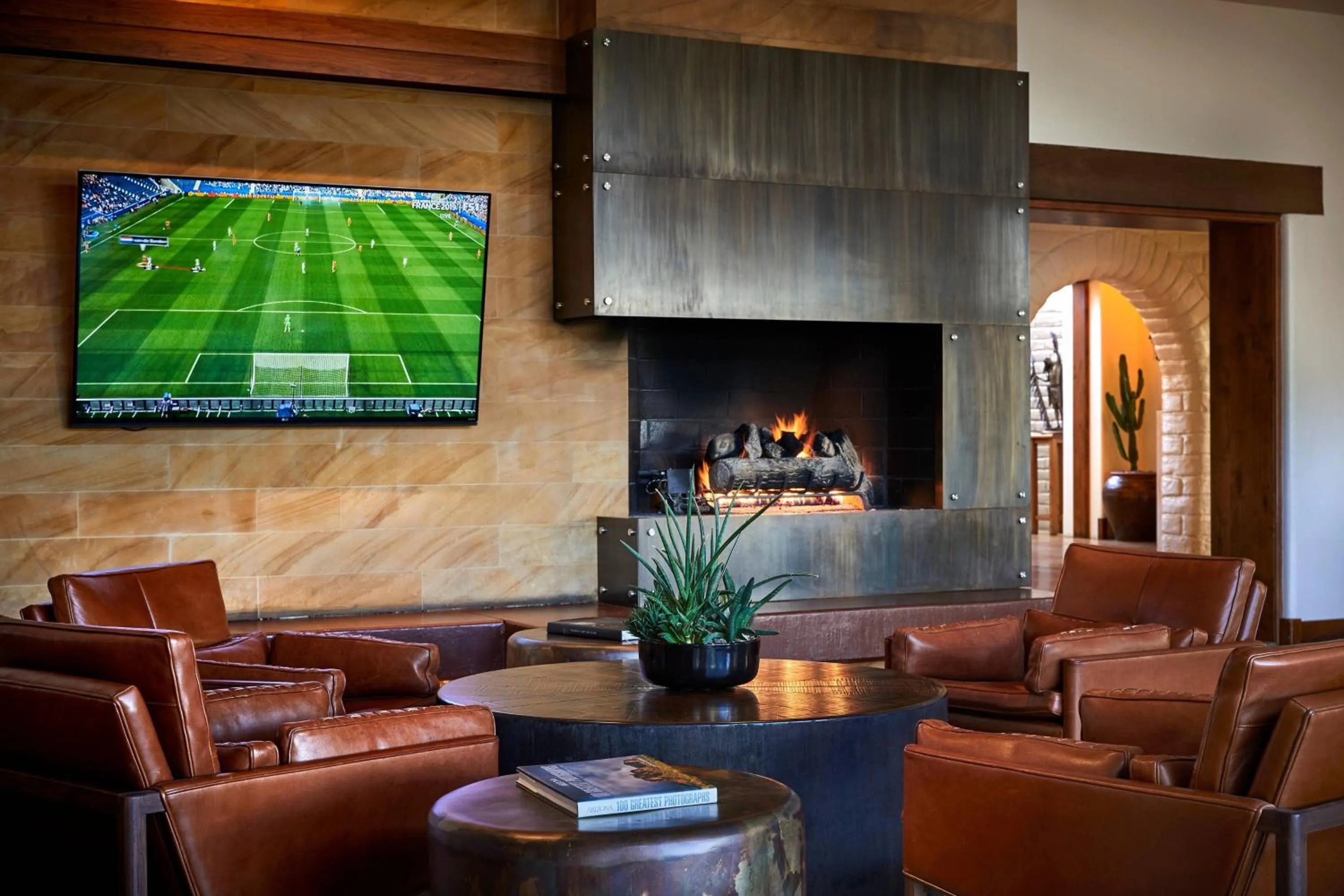 Lounge or bar in JW Marriott Scottsdale Camelback Inn Resort & Spa