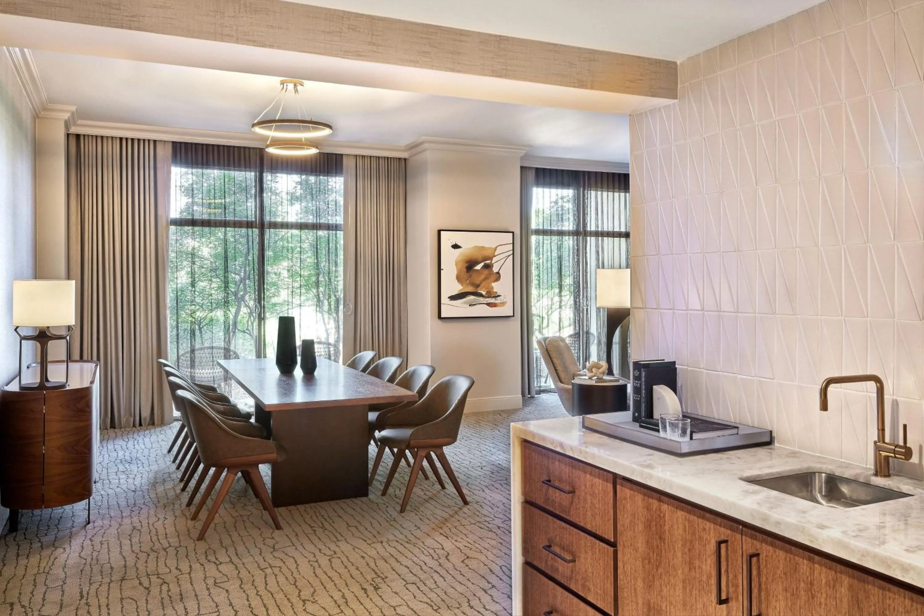 Photo of the whole room in JW Marriott Phoenix Desert Ridge Resort & Spa