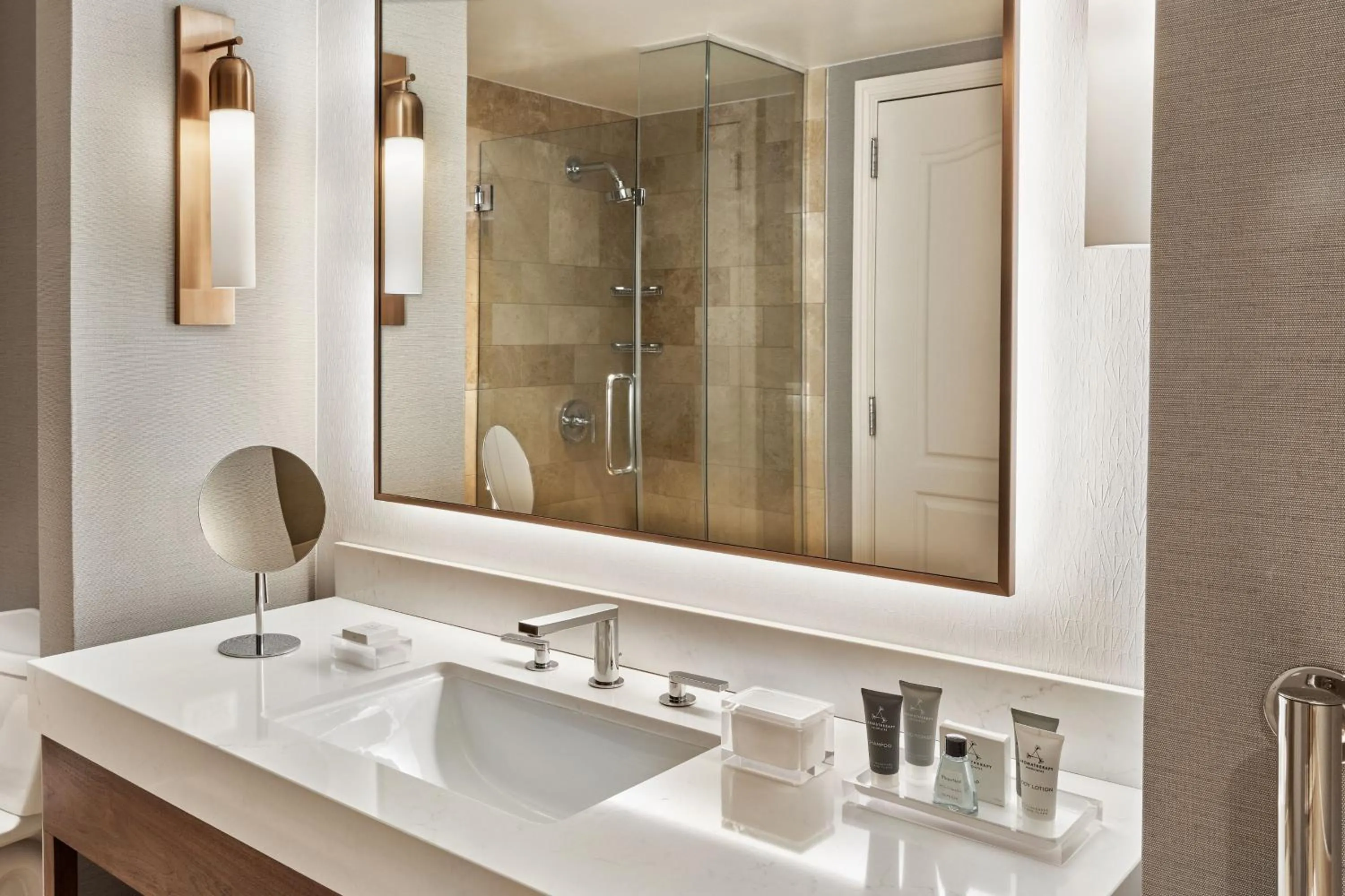 Bathroom in JW Marriott Phoenix Desert Ridge Resort & Spa