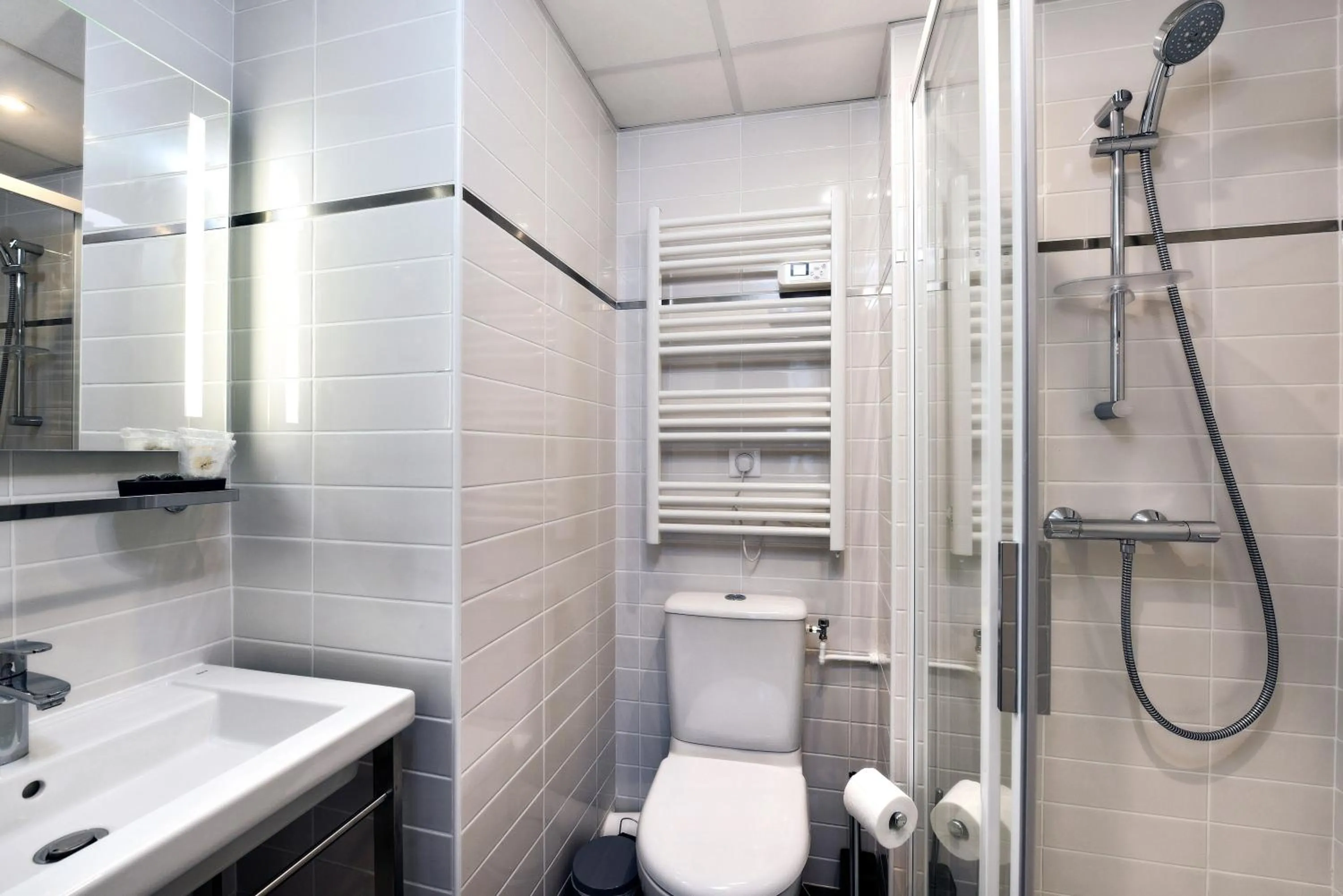 Bathroom in Hotel Résidence Montebello