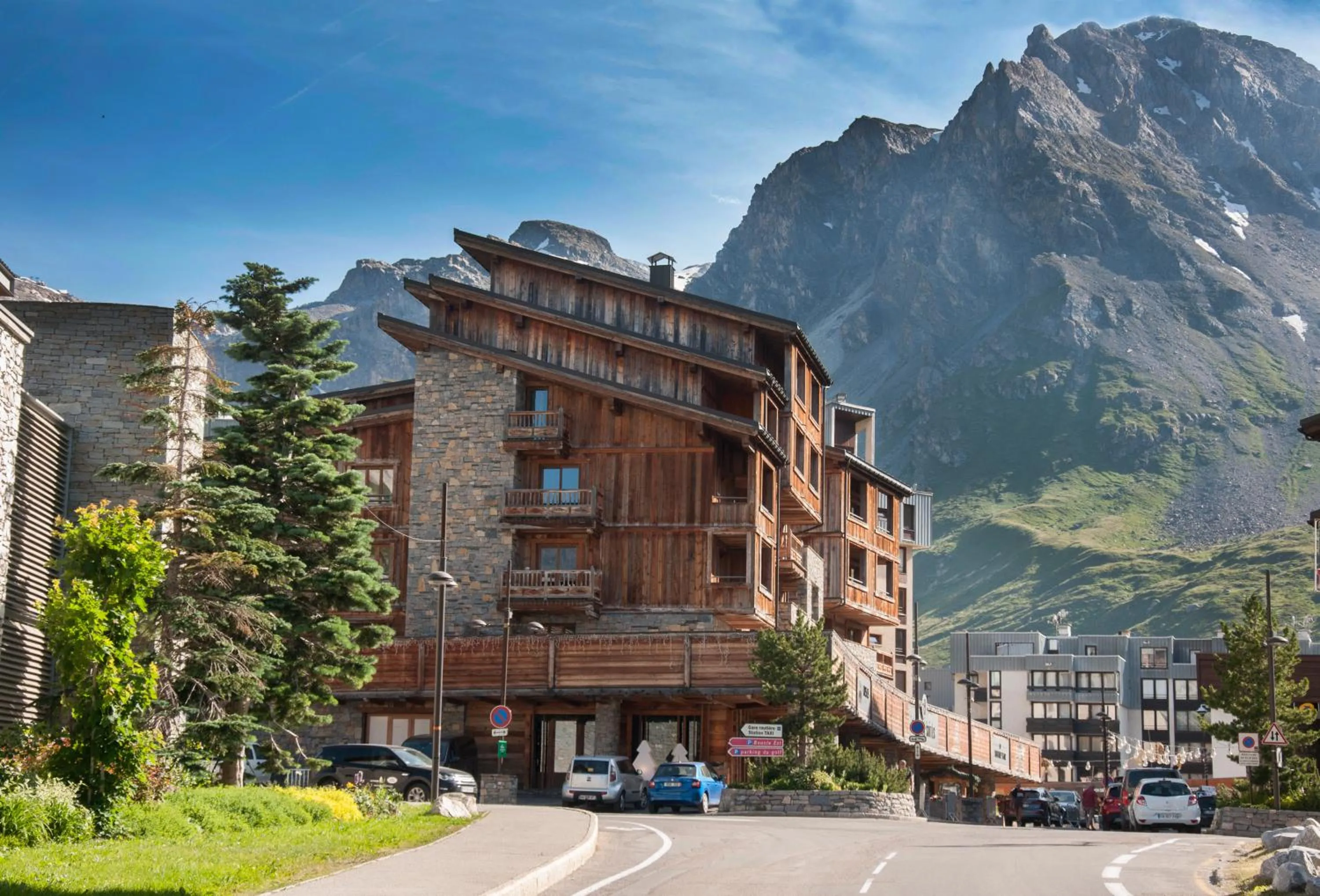 Property building in Les Suites – Maison Bouvier