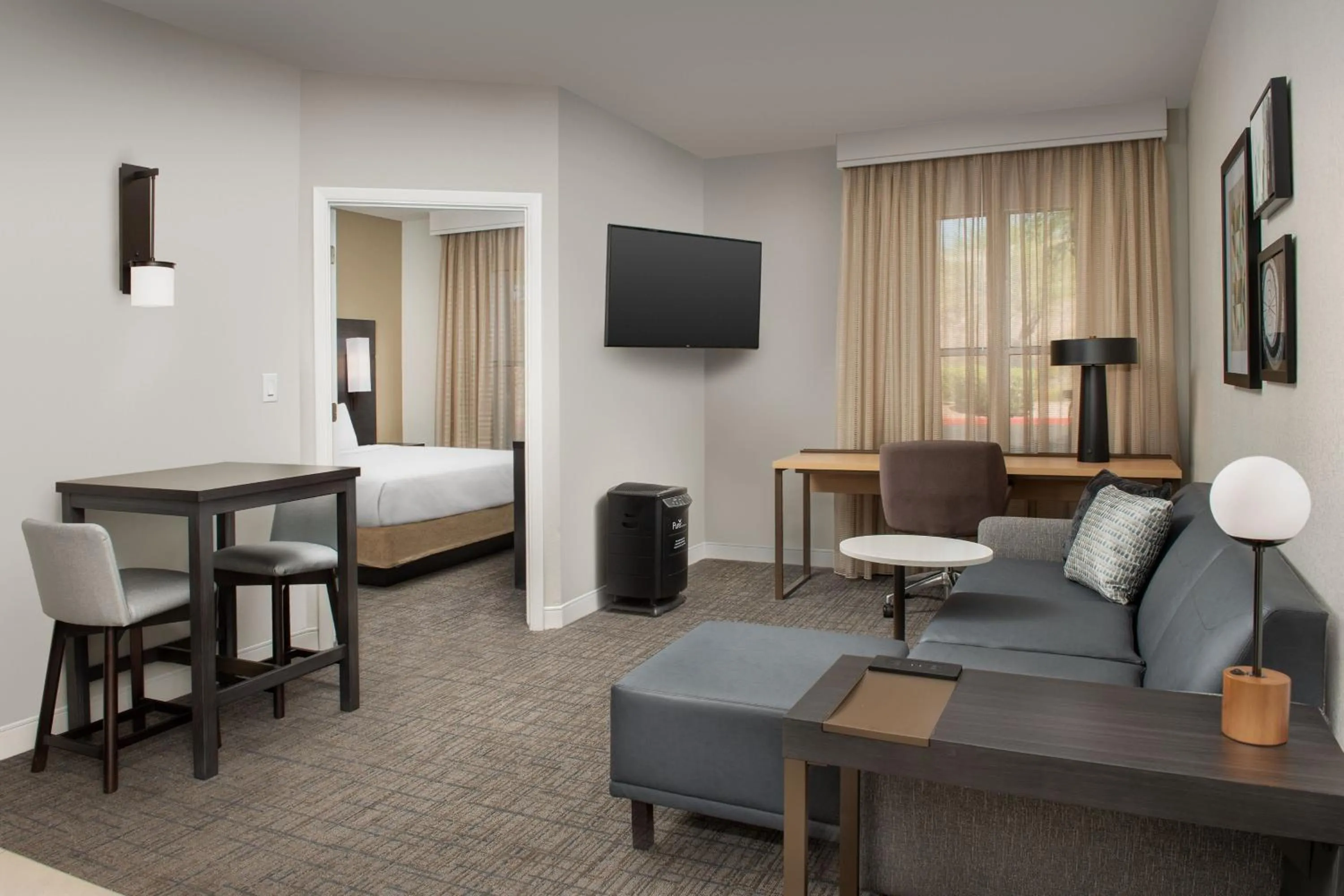 Bedroom, Bed in Residence Inn by Marriott Phoenix Airport