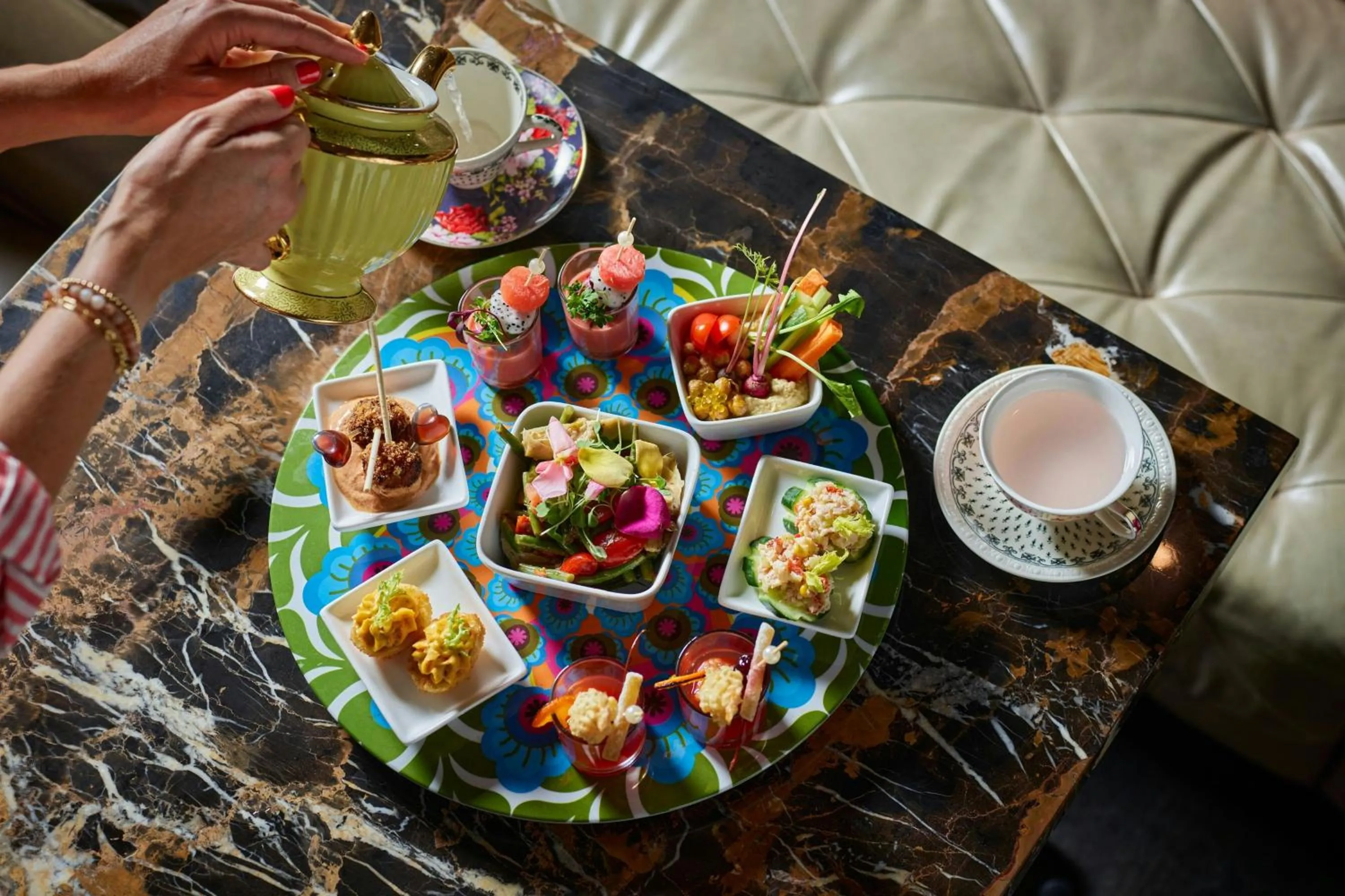 Restaurant/places to eat in The Camby, Autograph Collection