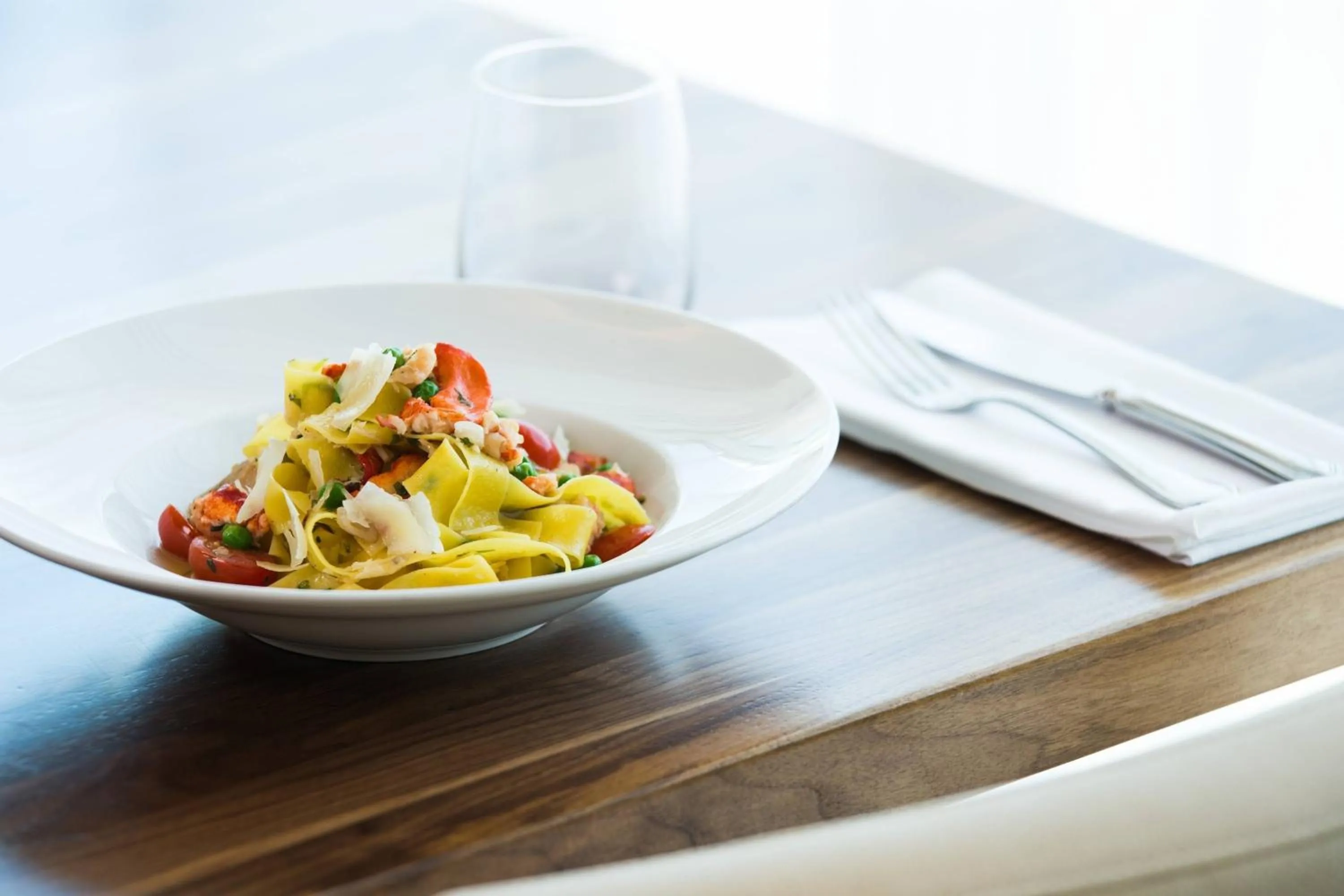 Restaurant/places to eat in Newport Marriott Hotel & Spa