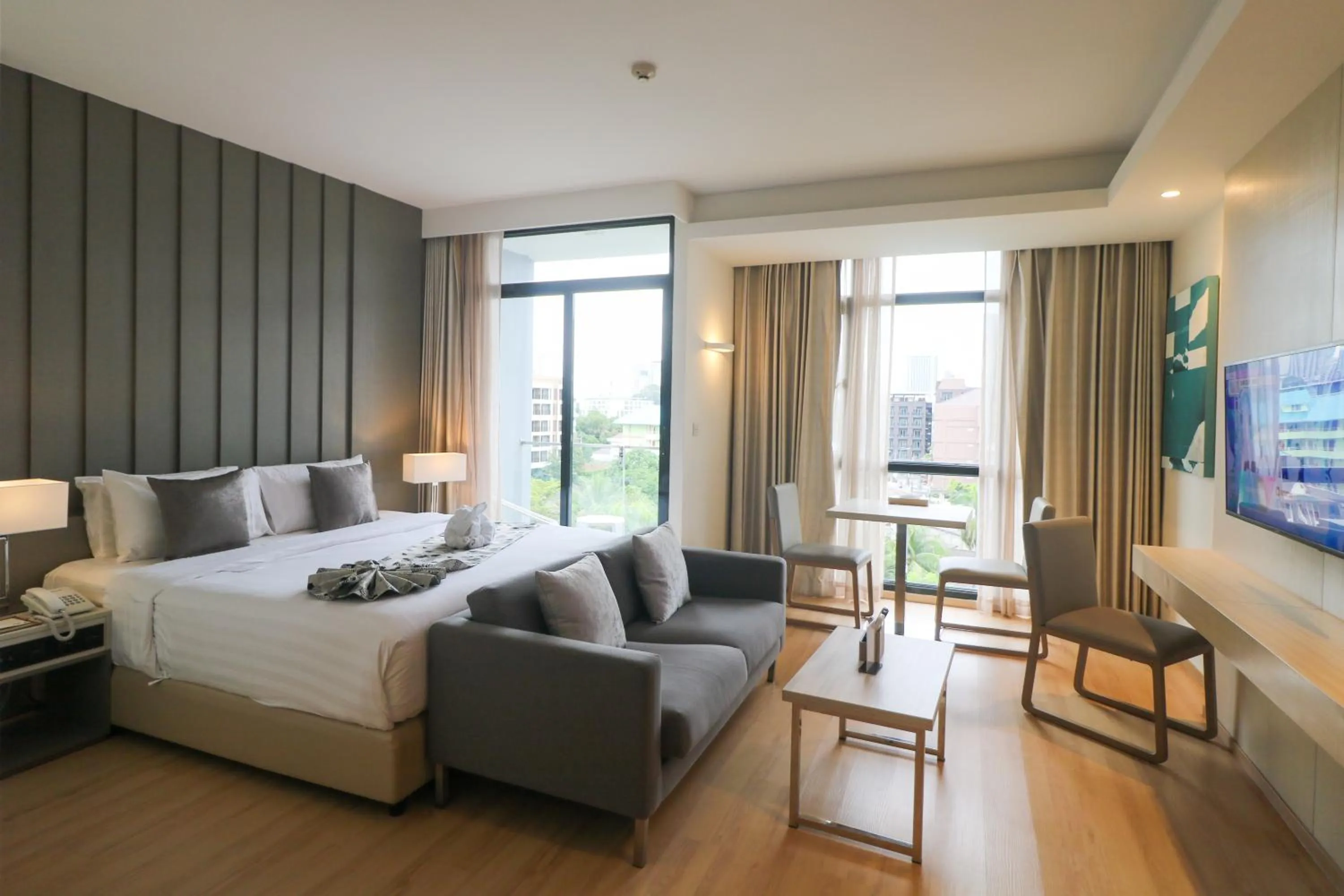 View (from property/room), Bed in Arden Hotel and Residence by At Mind