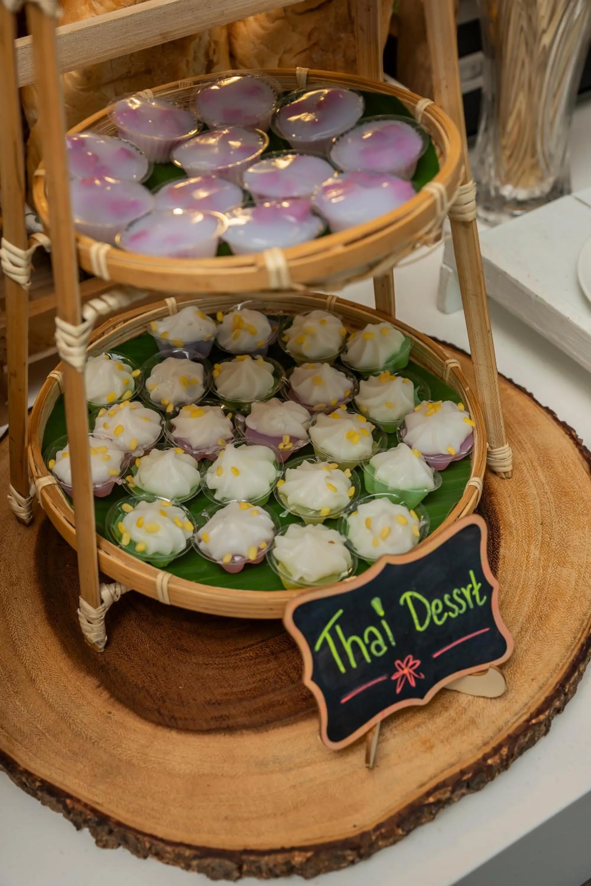 Restaurant/places to eat in Arden Hotel and Residence by At Mind