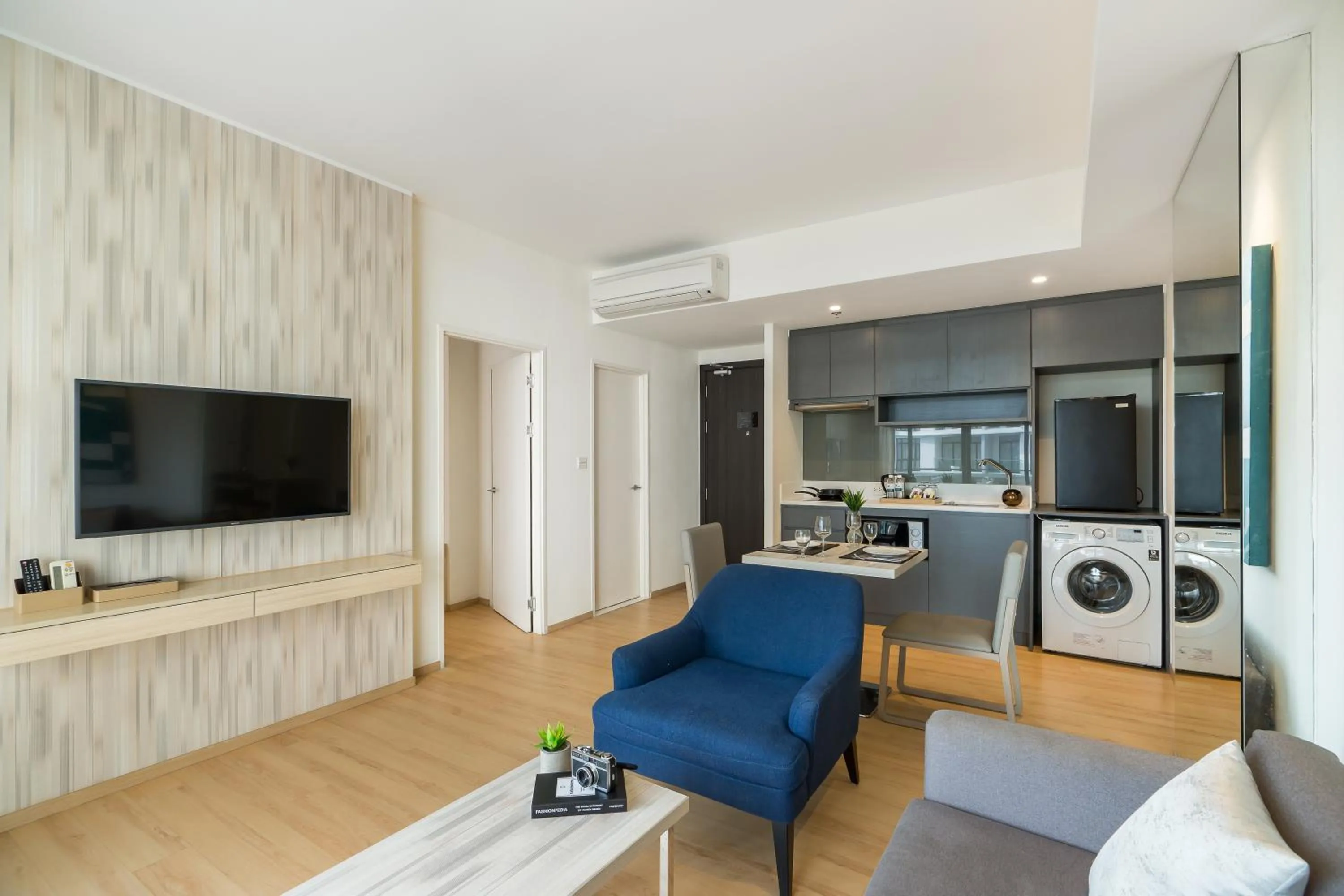 Living room in Arden Hotel and Residence by At Mind