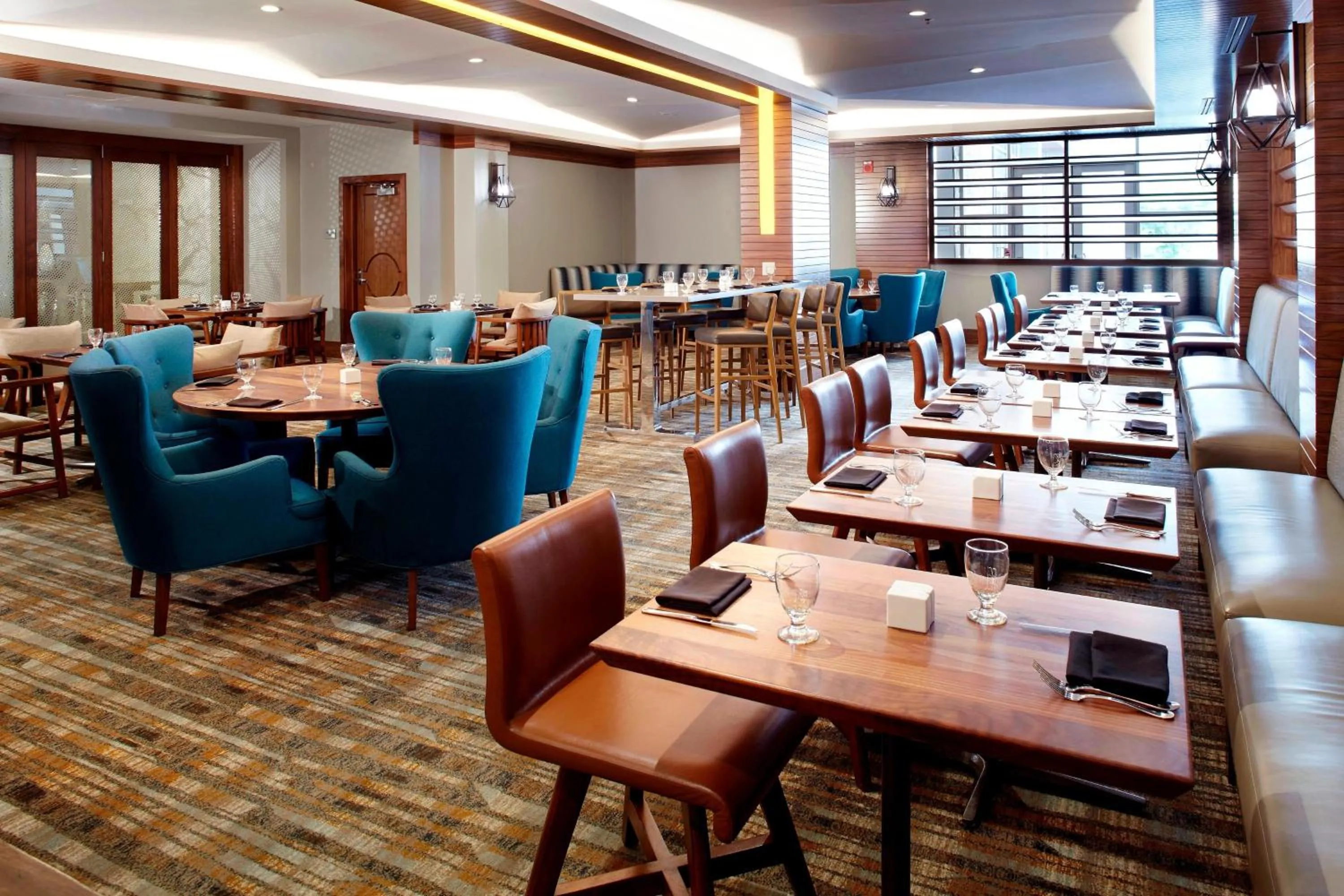 Restaurant/places to eat in Raleigh Marriott Crabtree Valley