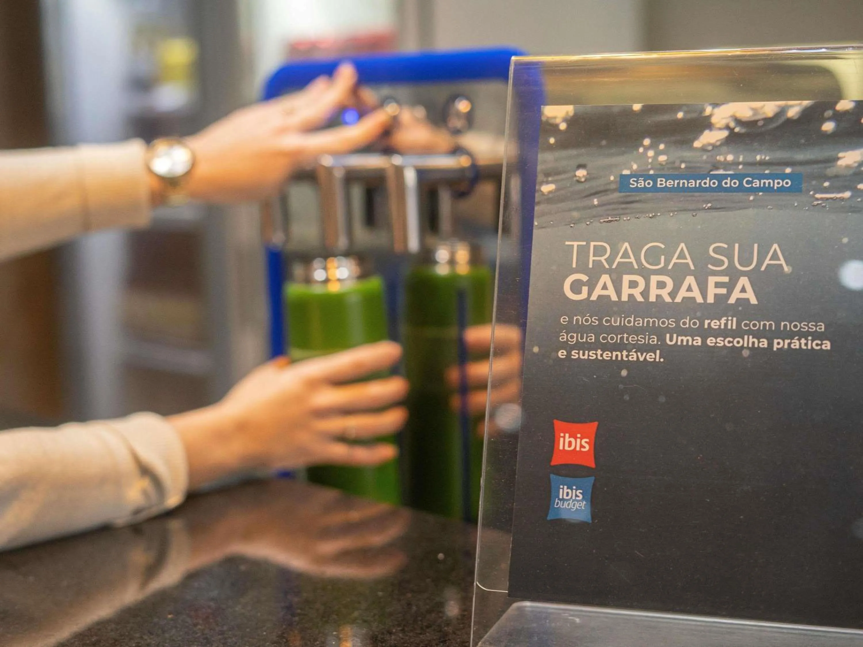 Lounge or bar in ibis Sao Bernardo do Campo