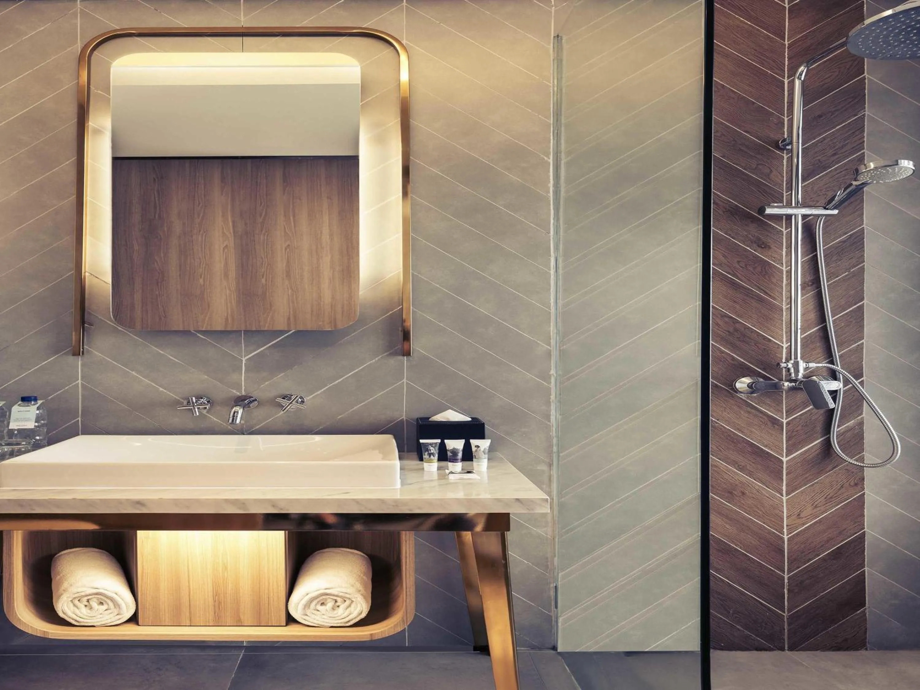 Bedroom in Mercure Bandung City Centre