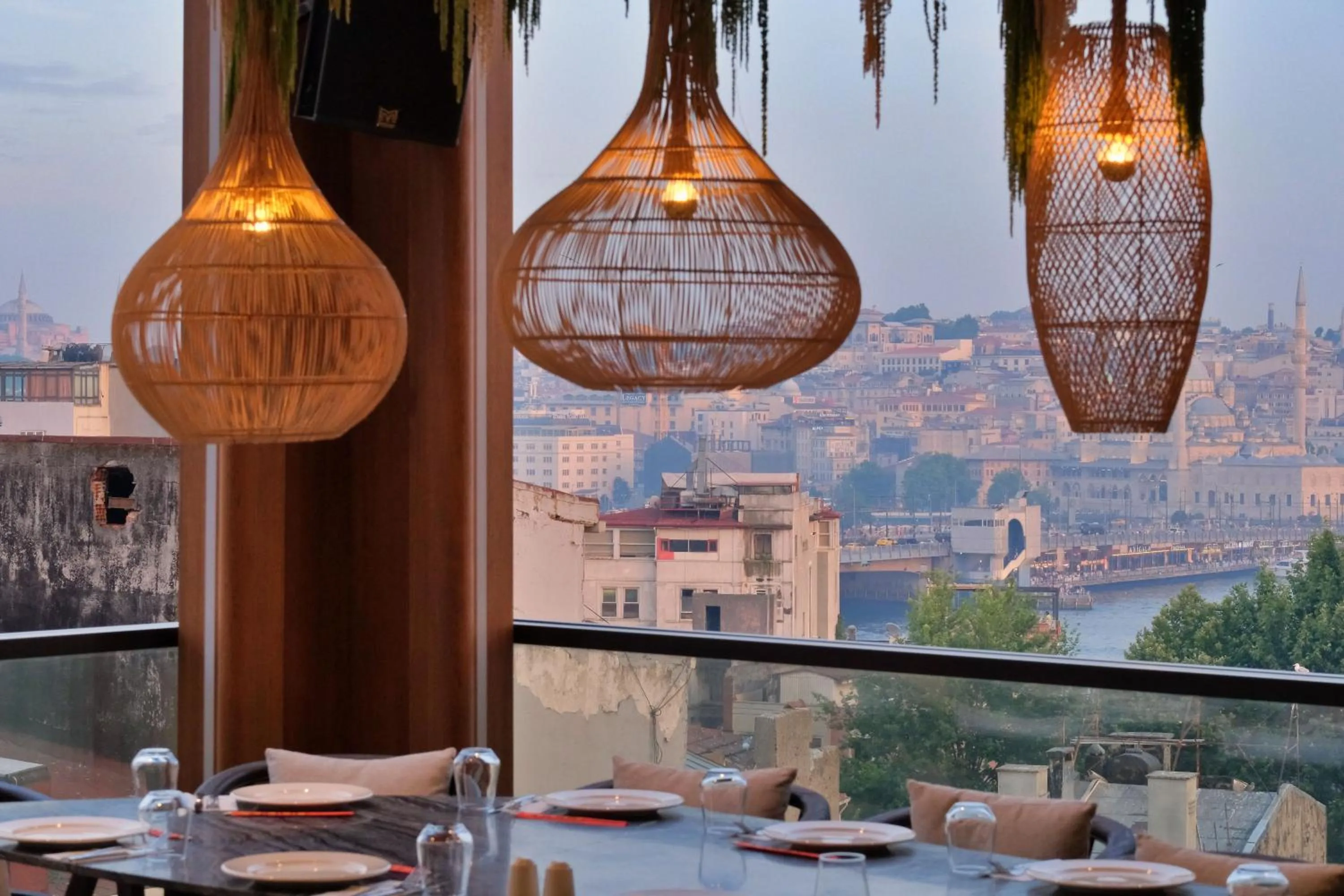 Restaurant/places to eat in The Galata Hotel Istanbul - MGallery Collection
