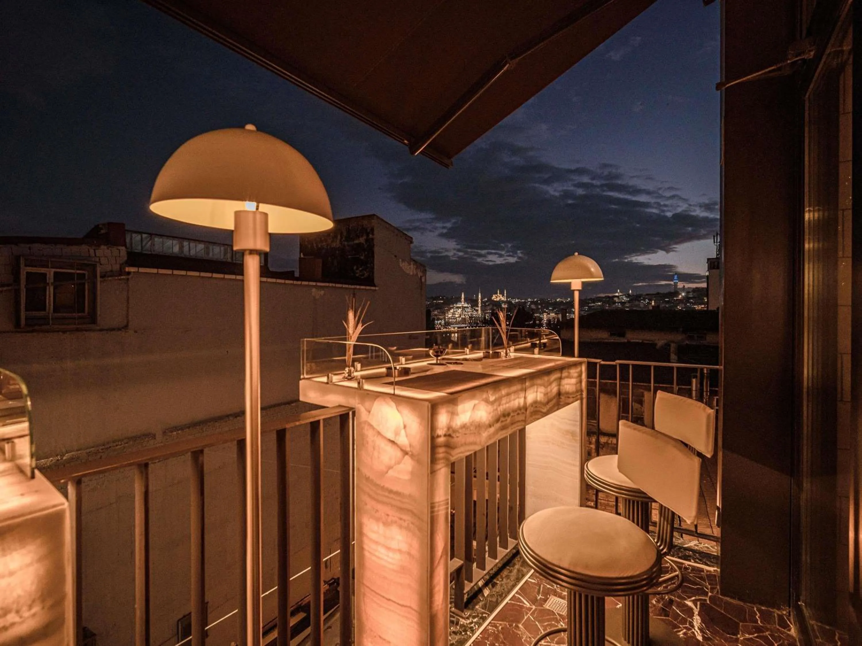 Restaurant/places to eat in The Galata Hotel Istanbul - MGallery Collection