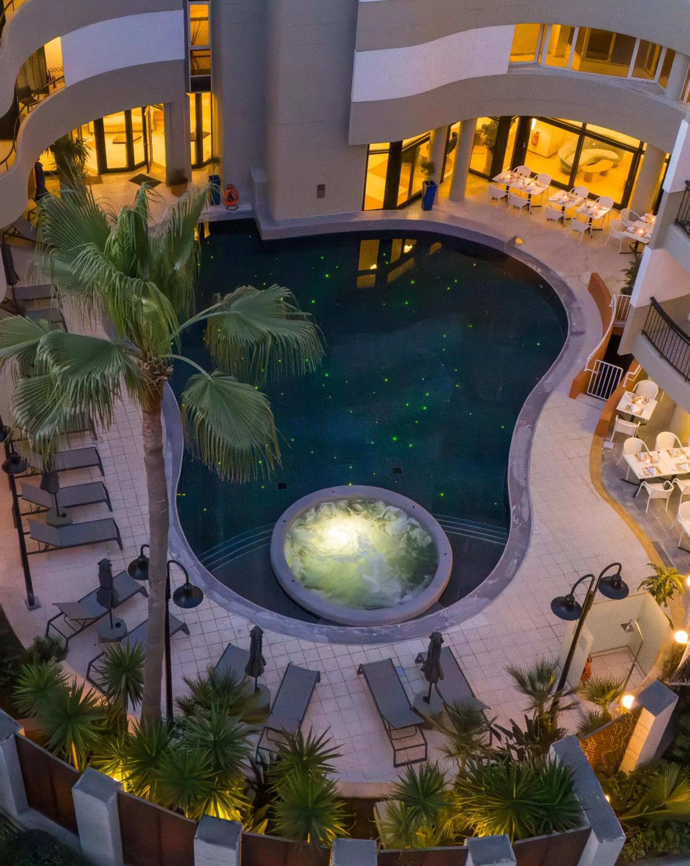 Property building in Aquila Porto Rethymno