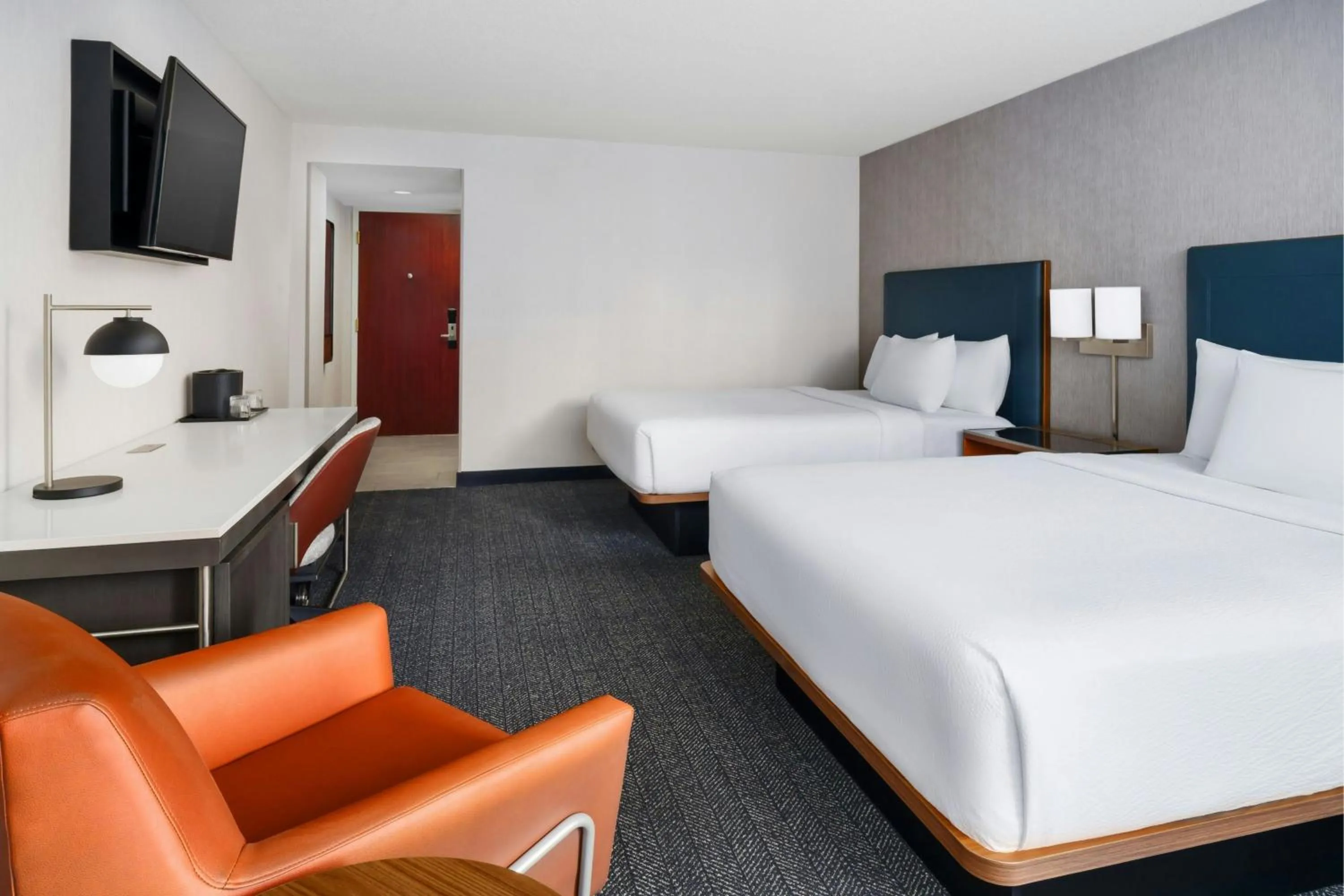 Deluxe Queen Room with Two Queen Beds in Courtyard by Marriott Atlanta Buckhead