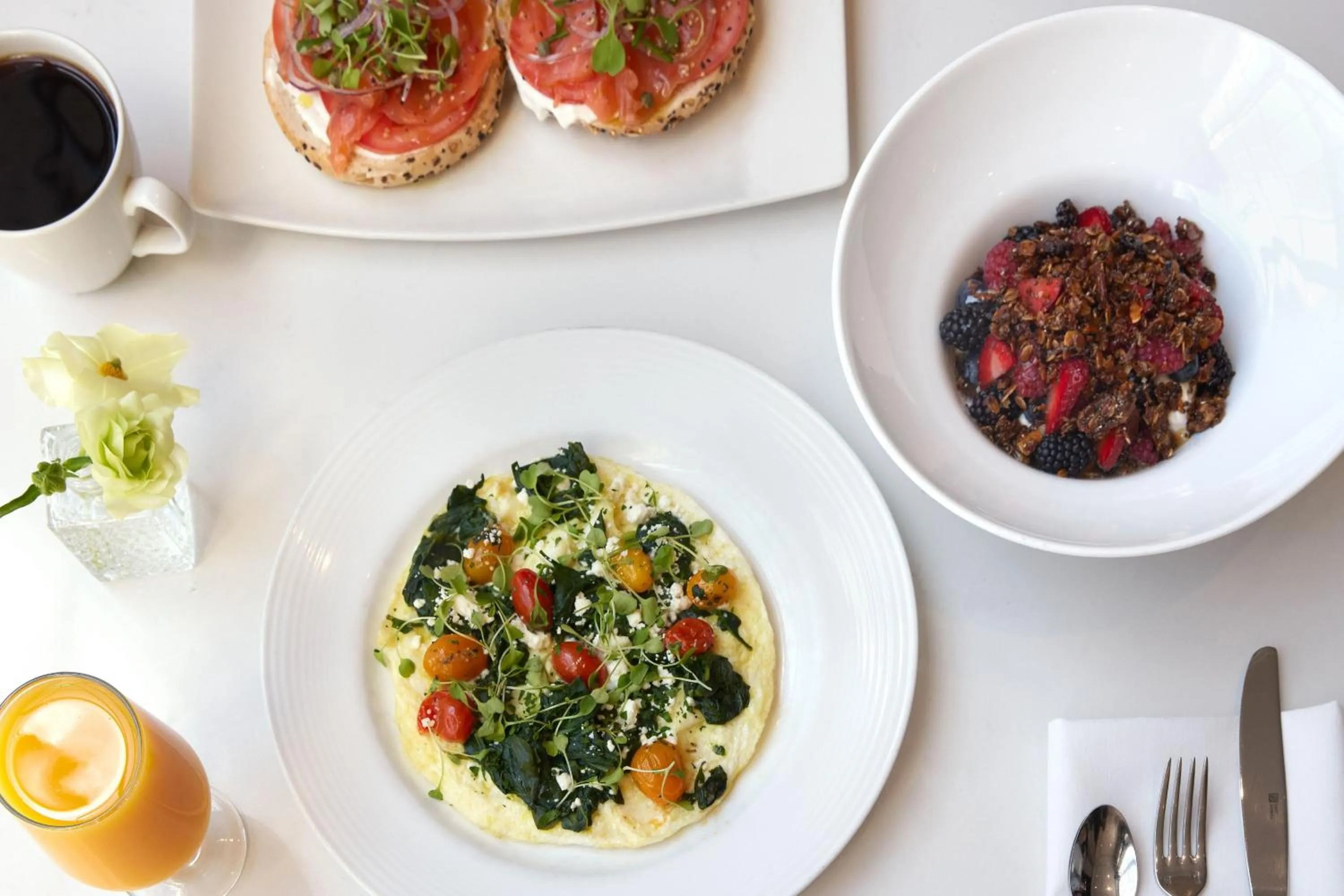 Lounge or bar in Courtyard by Marriott San Diego Downtown