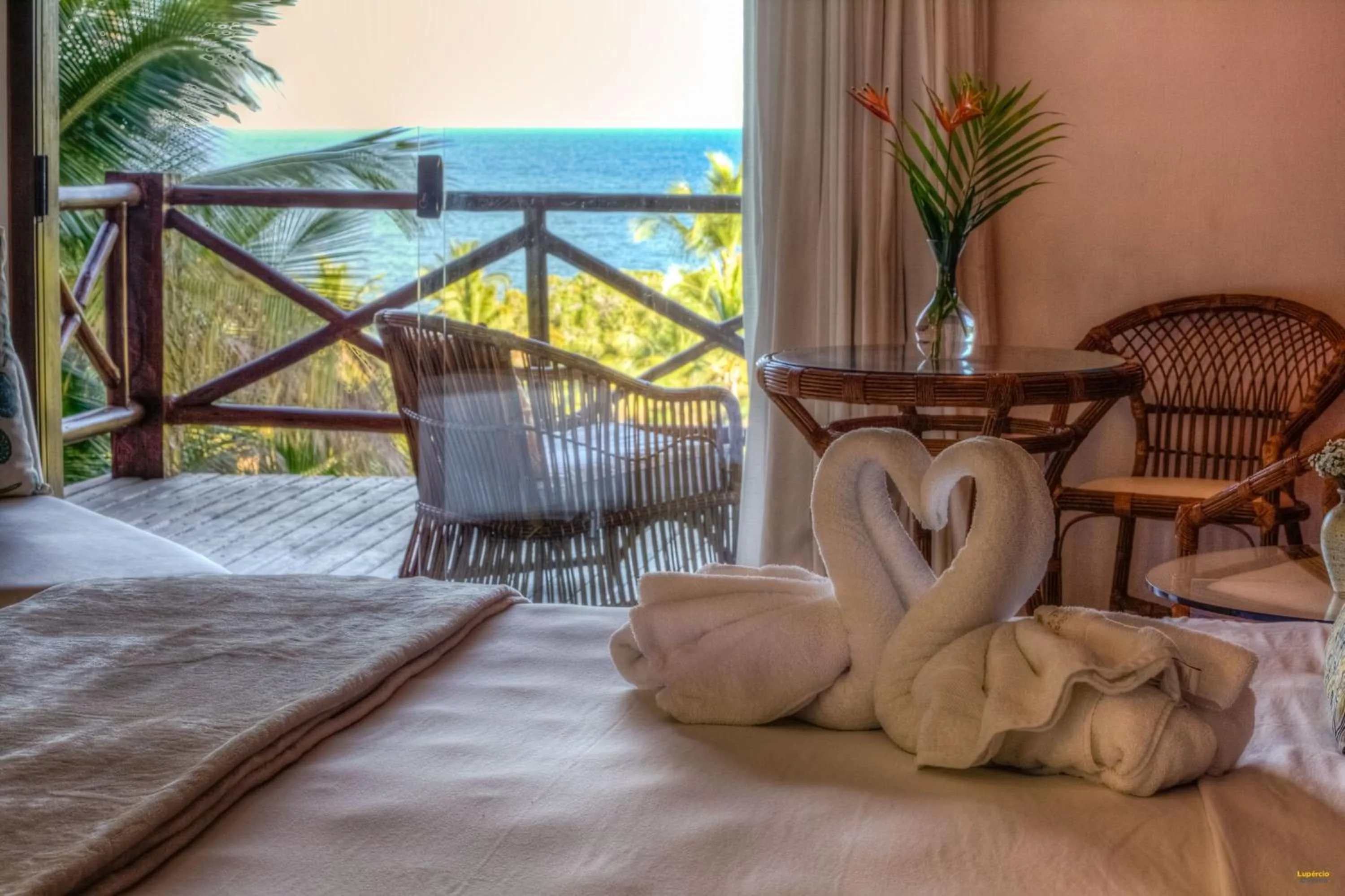 Balcony/Terrace, Bed in Itacaré Eco Resort