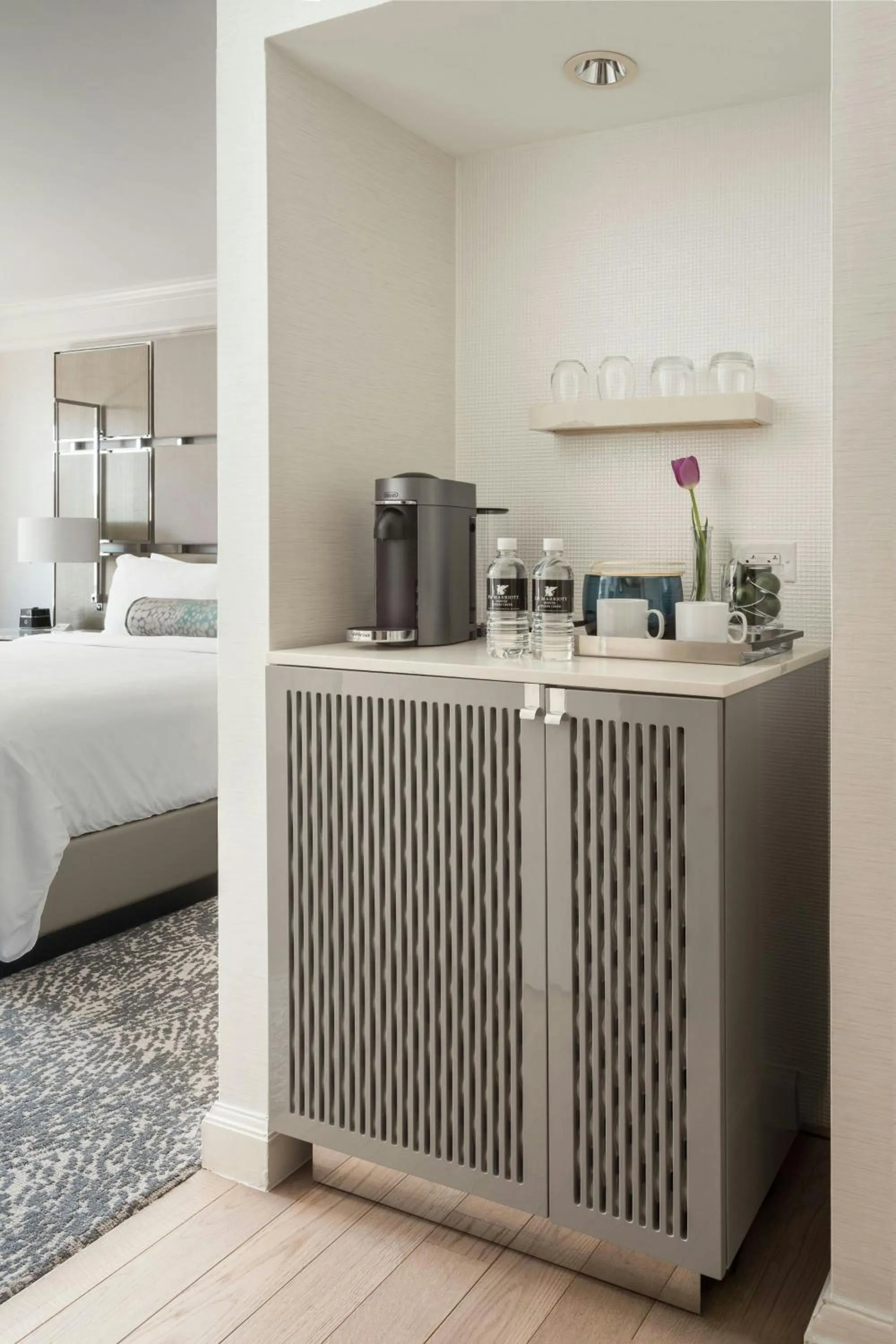 Photo of the whole room, Bed in Hotel Clio, a Luxury Collection Hotel, Denver Cherry Creek