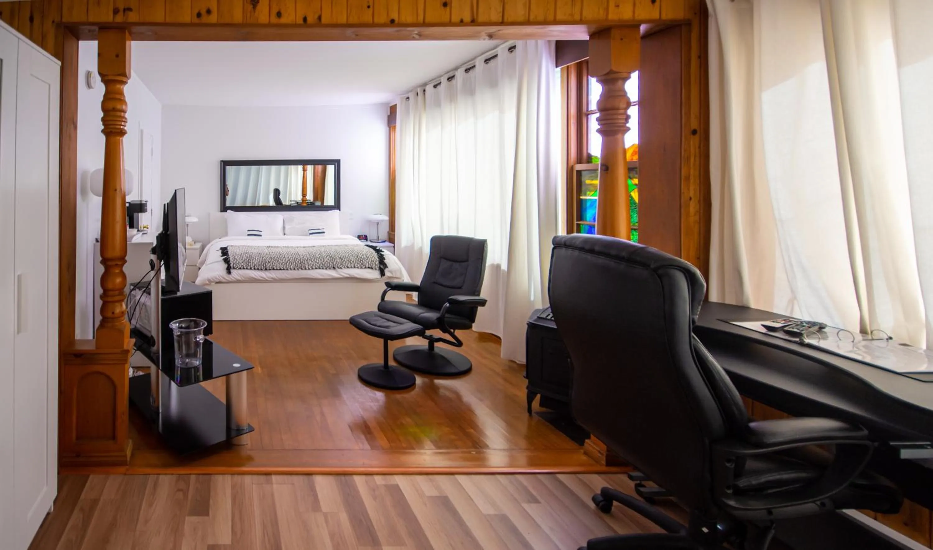 Bed in Auberge Hotel Spa Watel