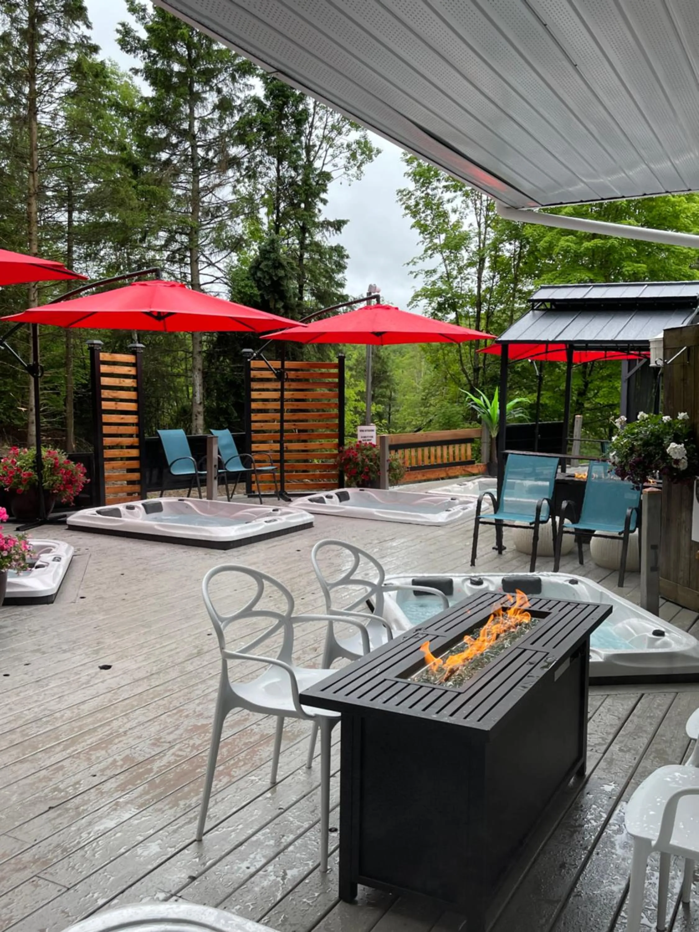 Patio in Auberge Hotel Spa Watel