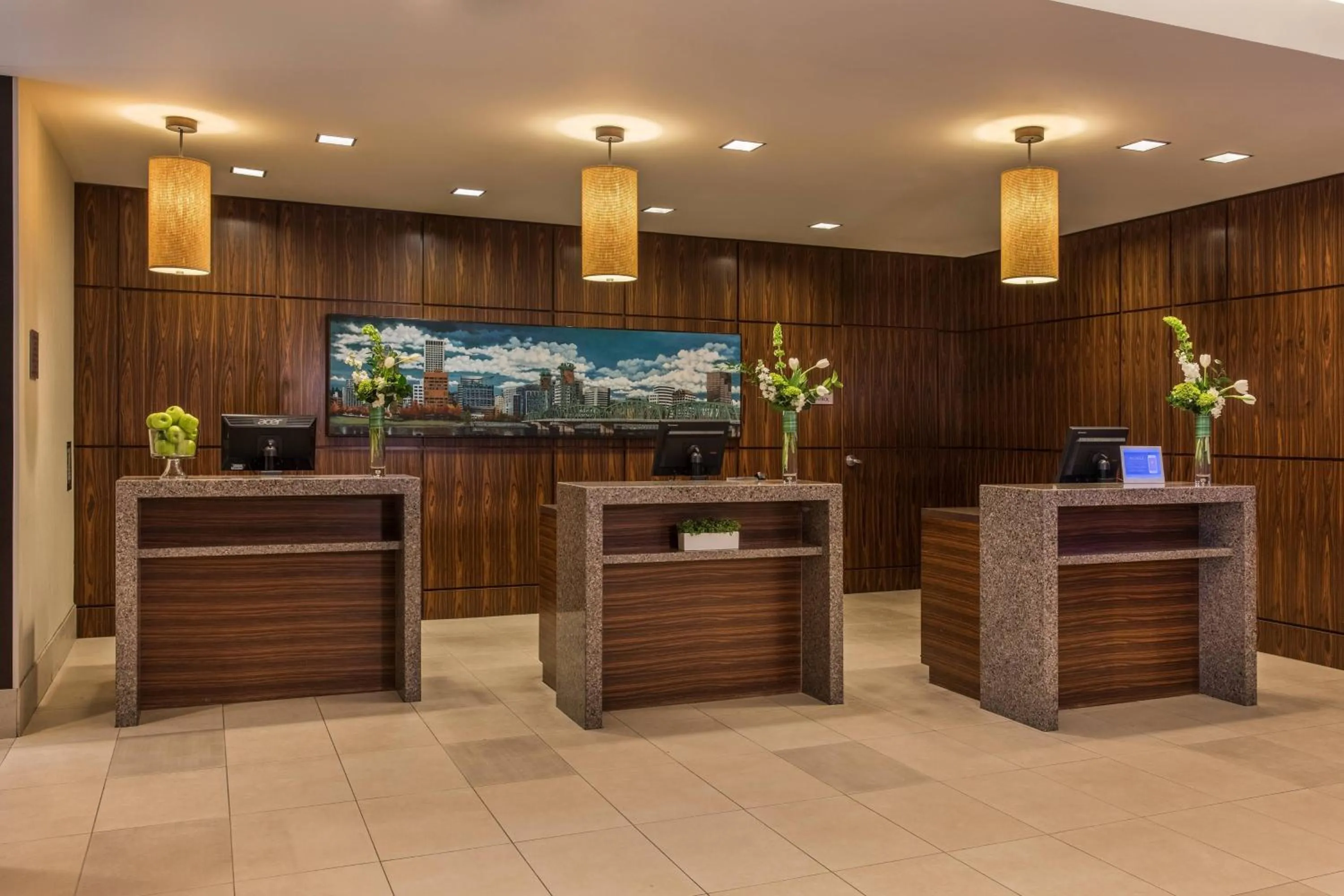 Lobby or reception in Courtyard by Marriott Portland City Center