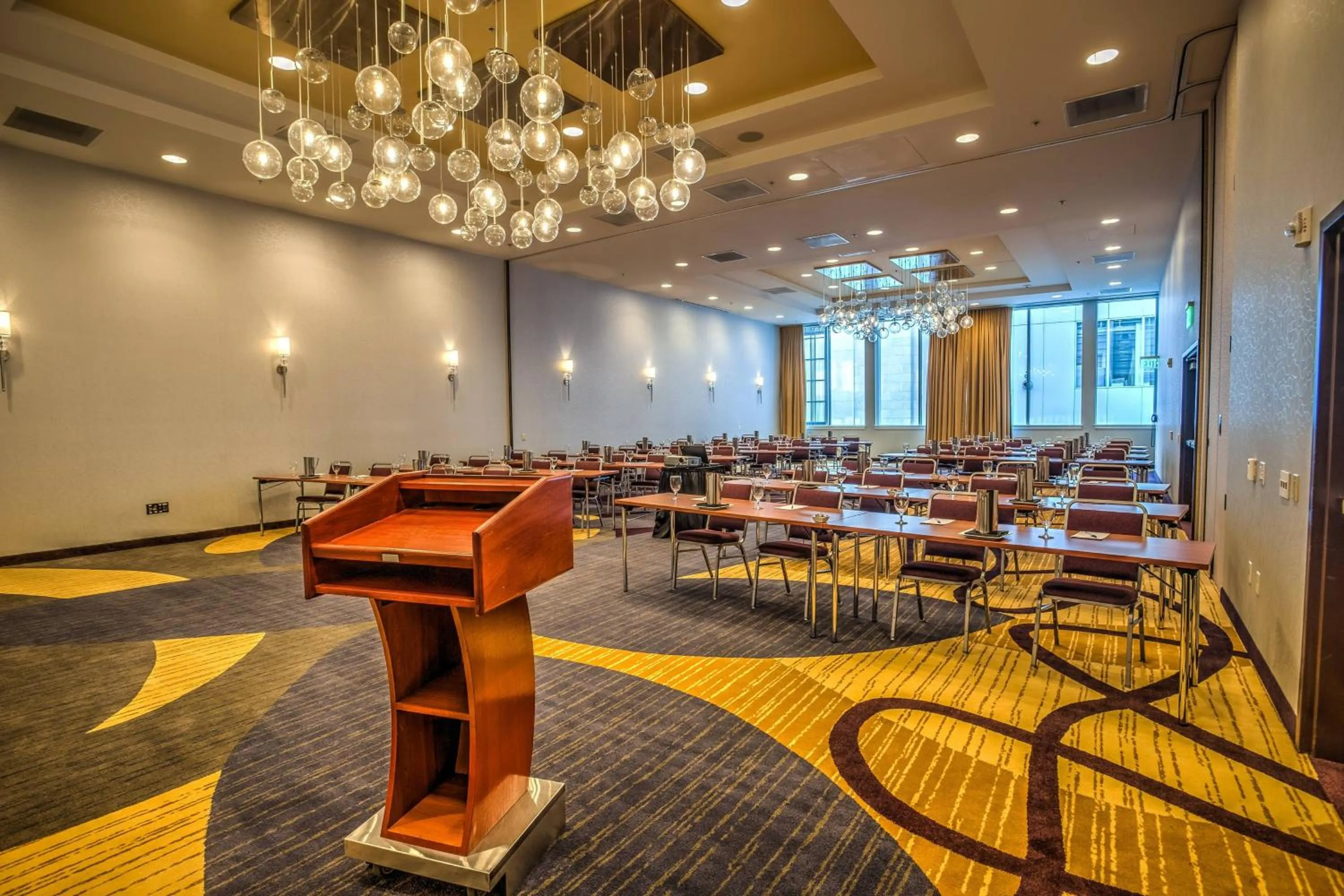 Meeting/conference room in Courtyard by Marriott Portland City Center