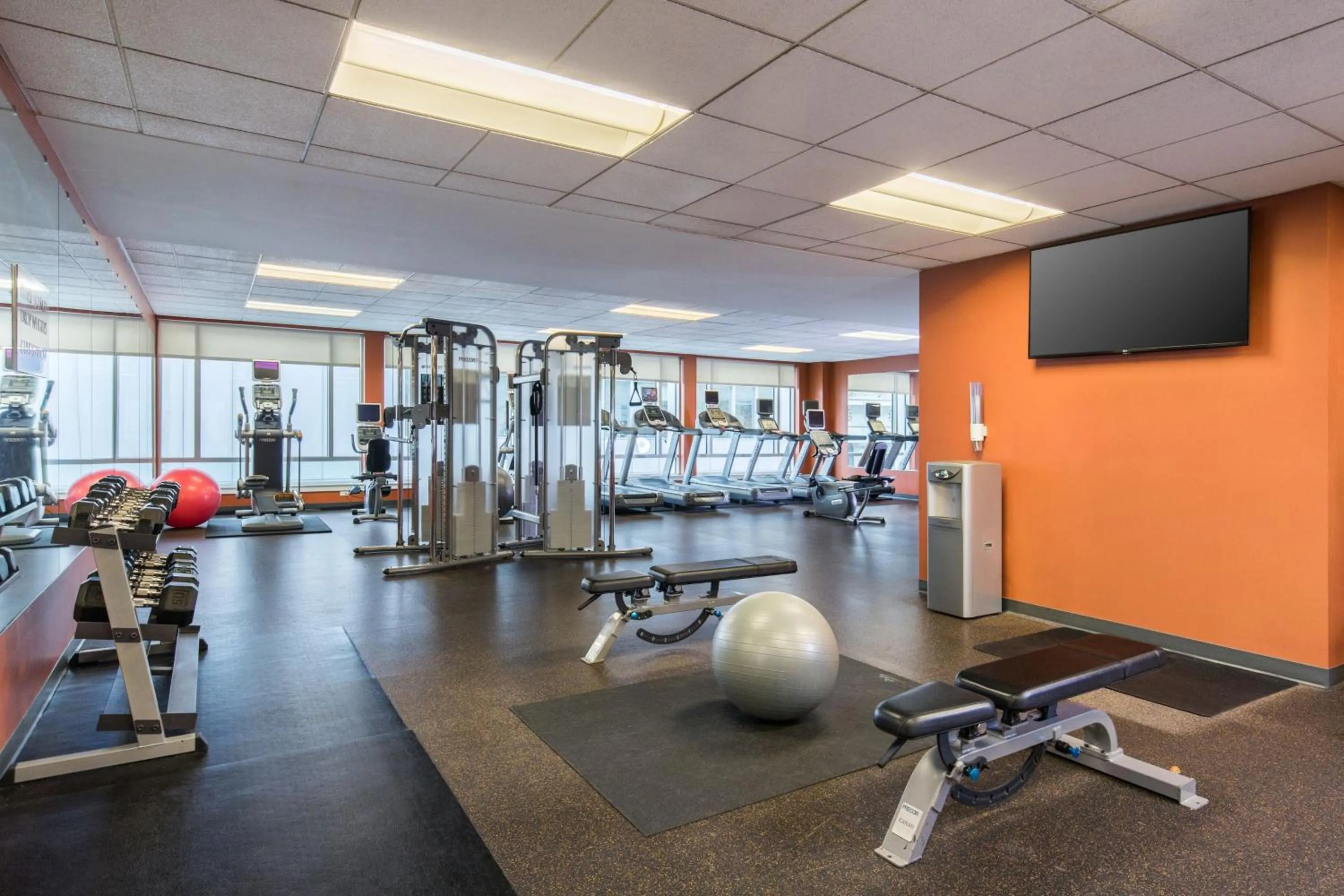 Fitness centre/facilities in Courtyard by Marriott Portland City Center