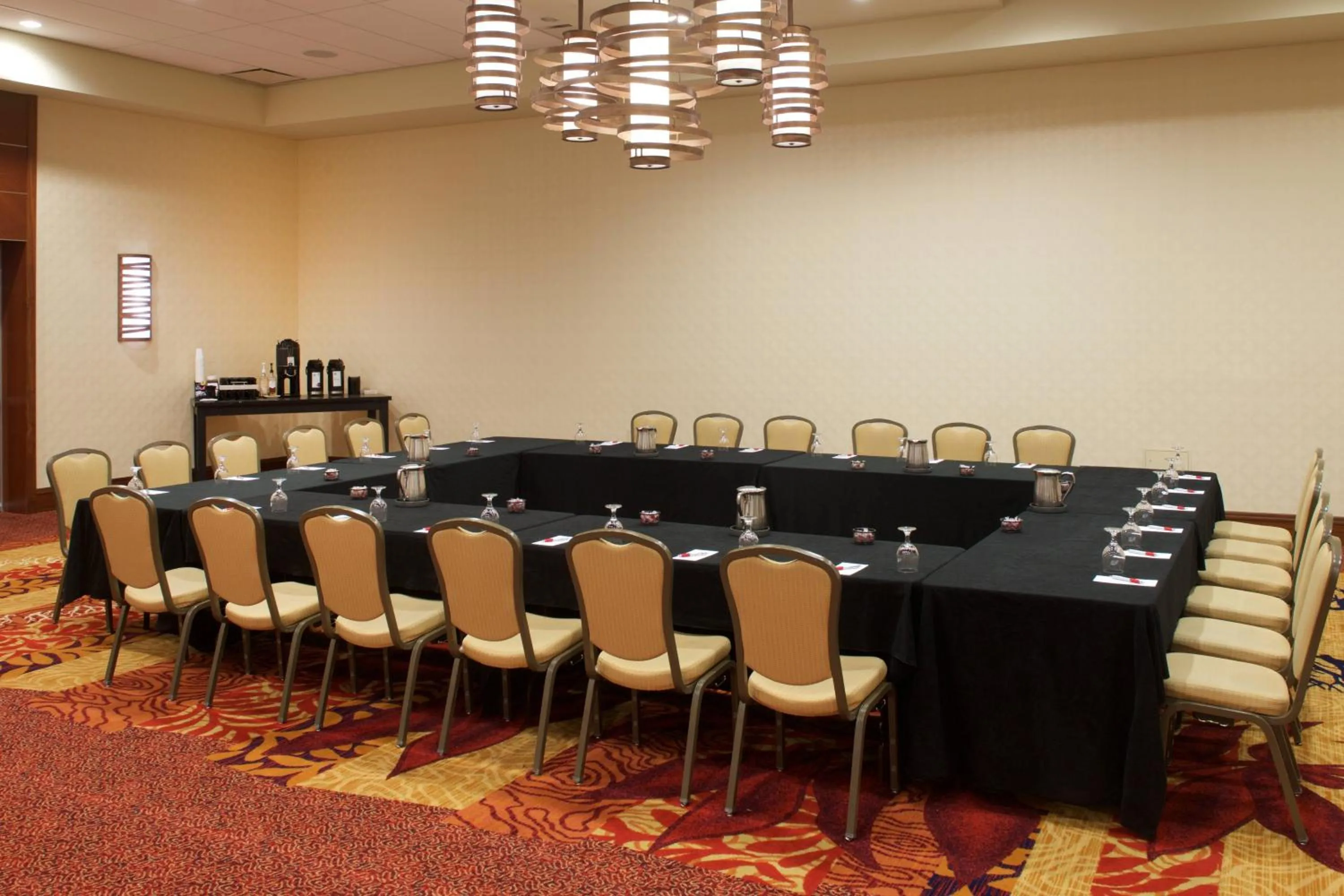 Meeting/conference room in Seattle Airport Marriott