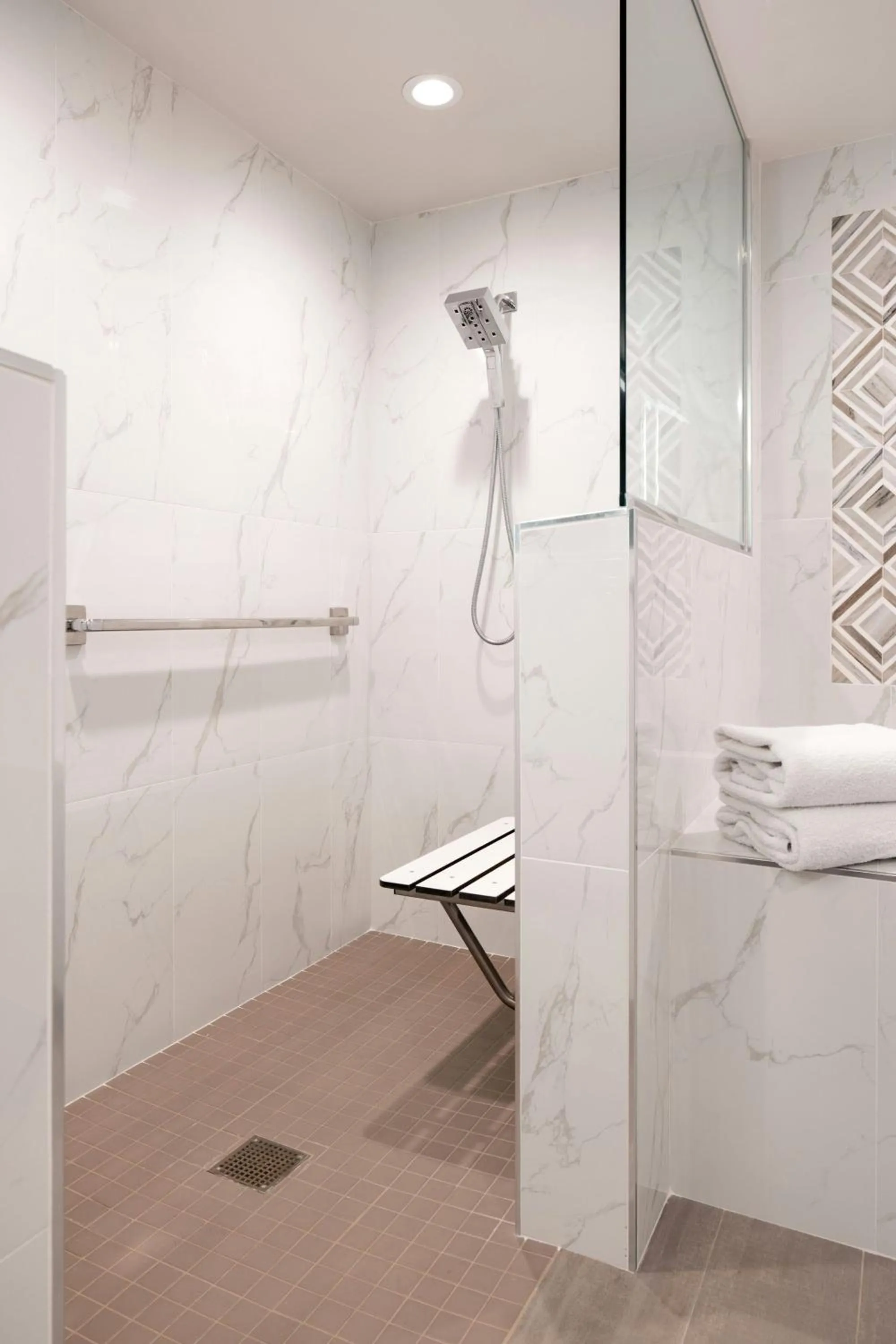 Bathroom in Seattle Airport Marriott