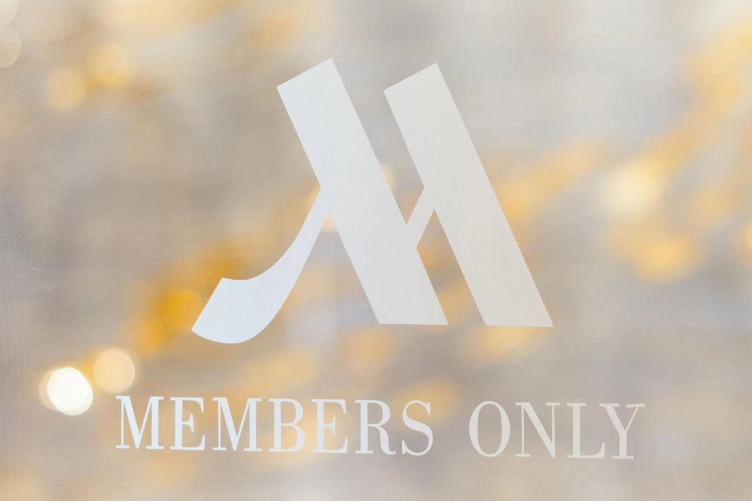 Lounge or bar in Seattle Marriott Waterfront