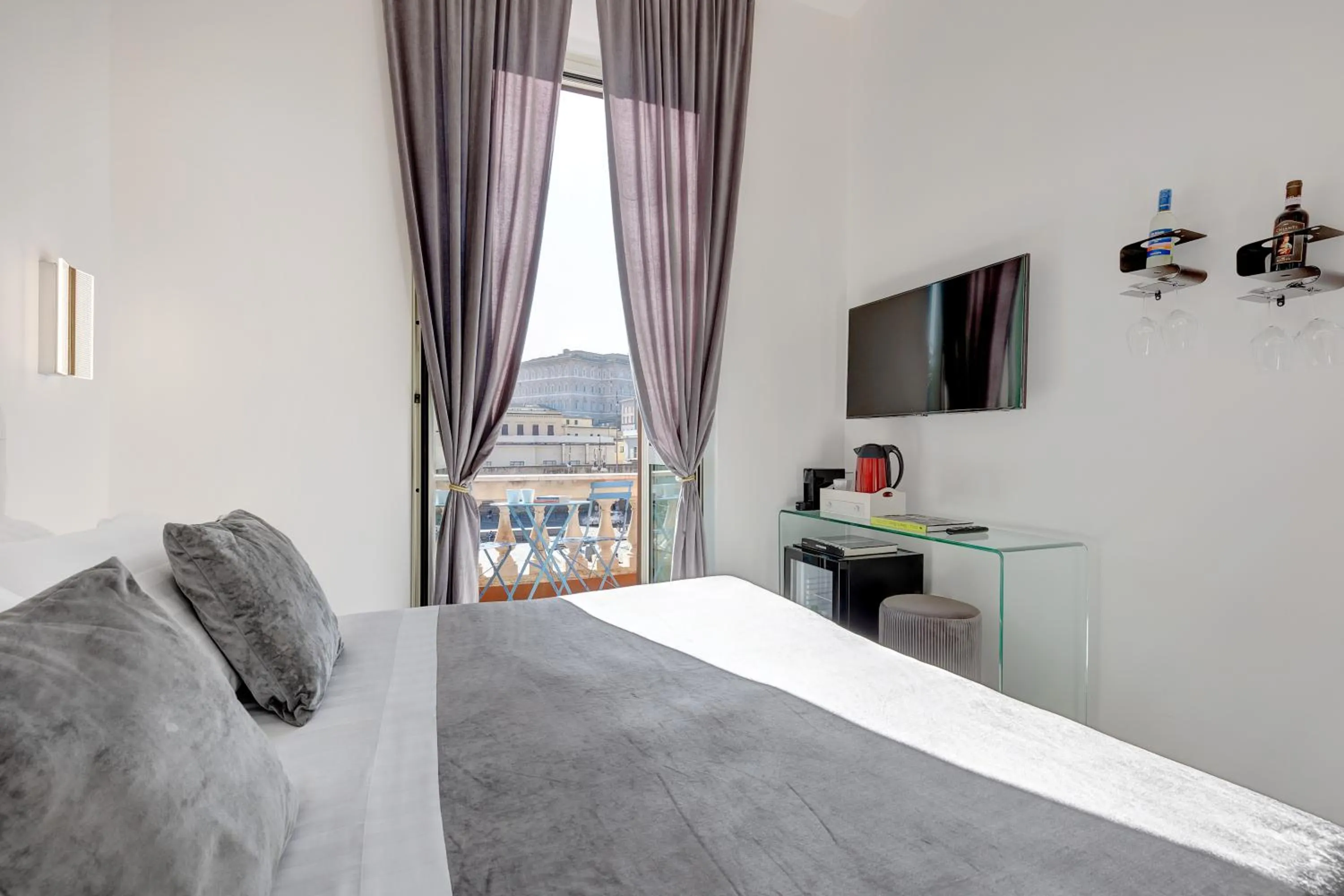 Bed in St. Peter Grand Suite