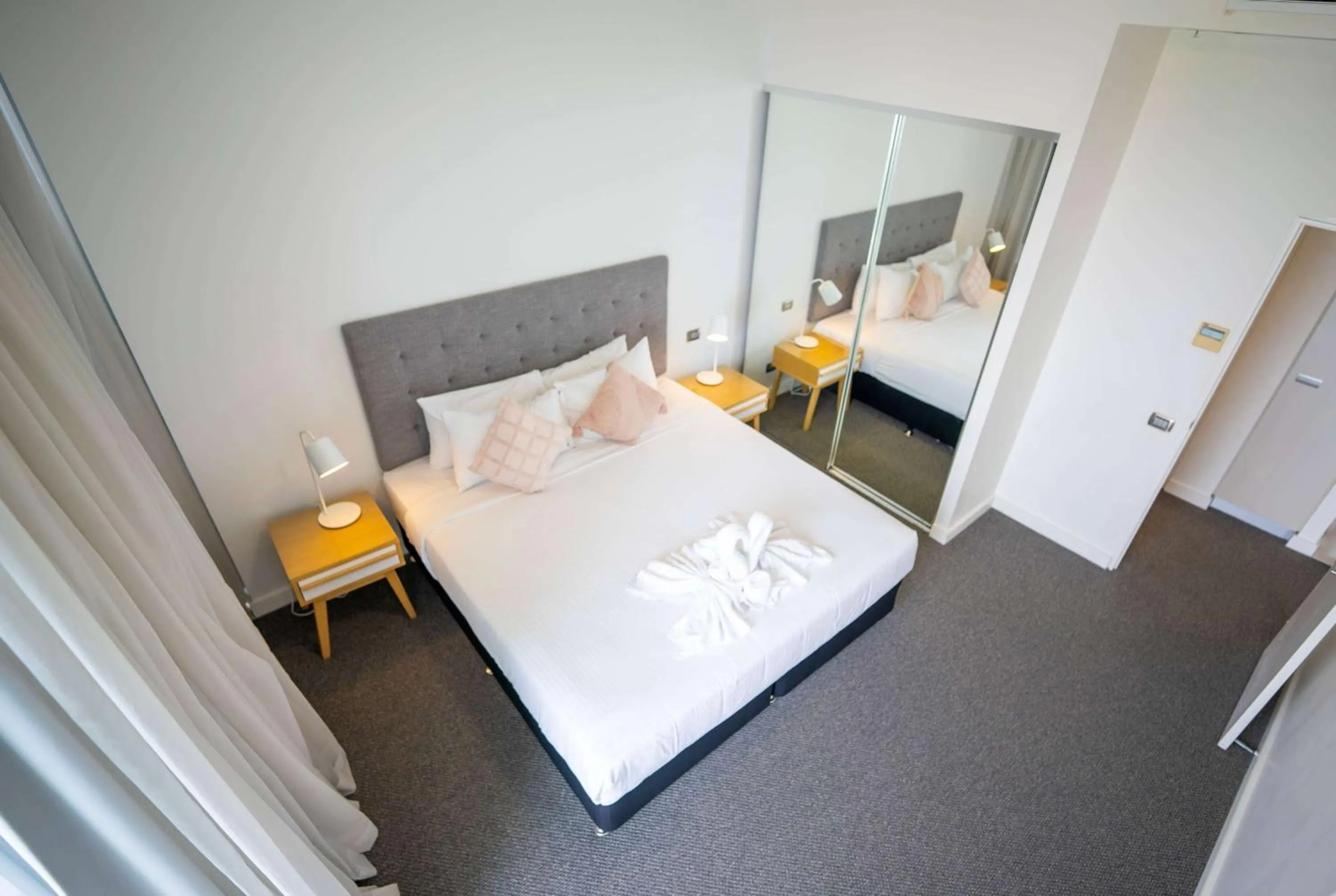 Photo of the whole room, Bed in Wyndham Resort Surfers Paradise