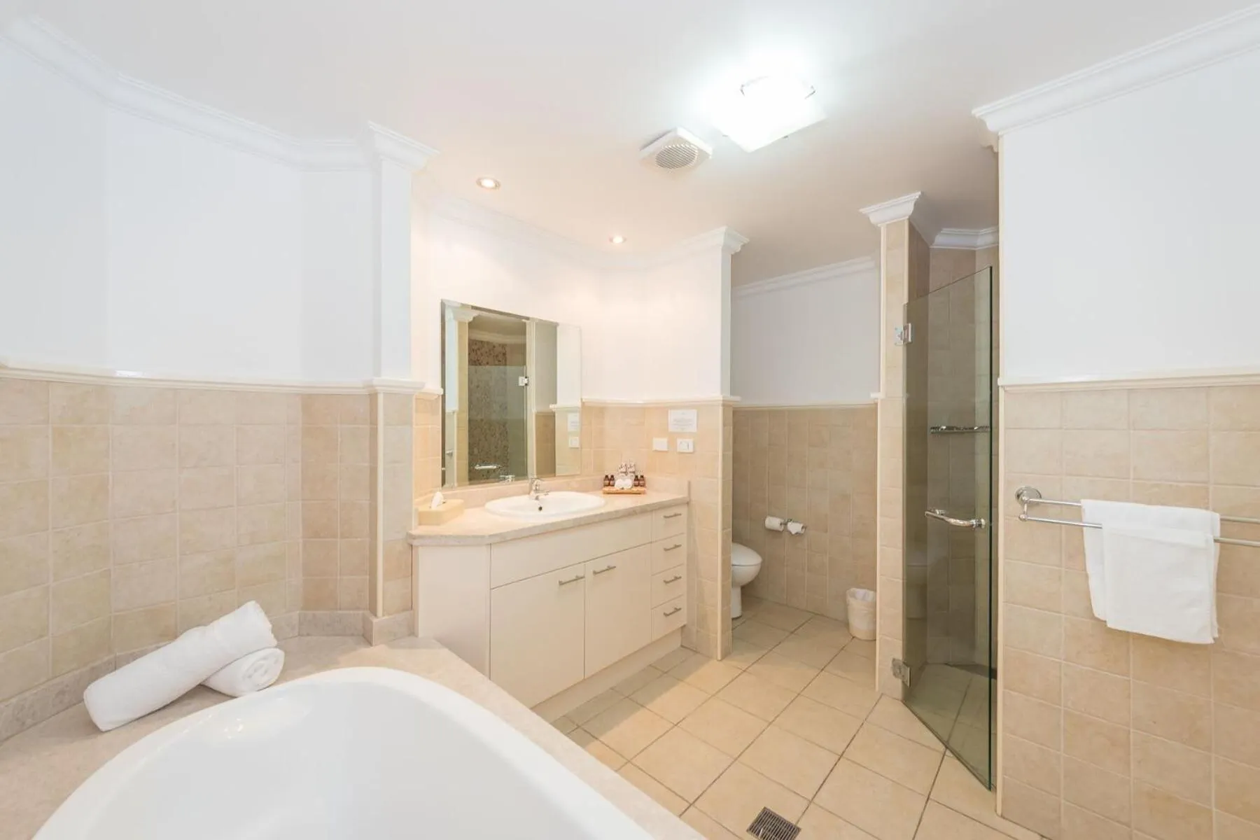 Harrington River Lodge