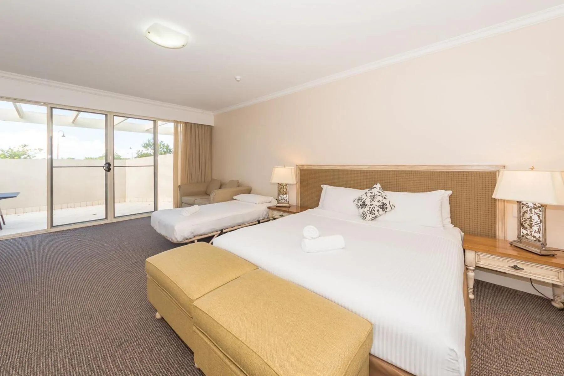 Bed in Harrington River Lodge