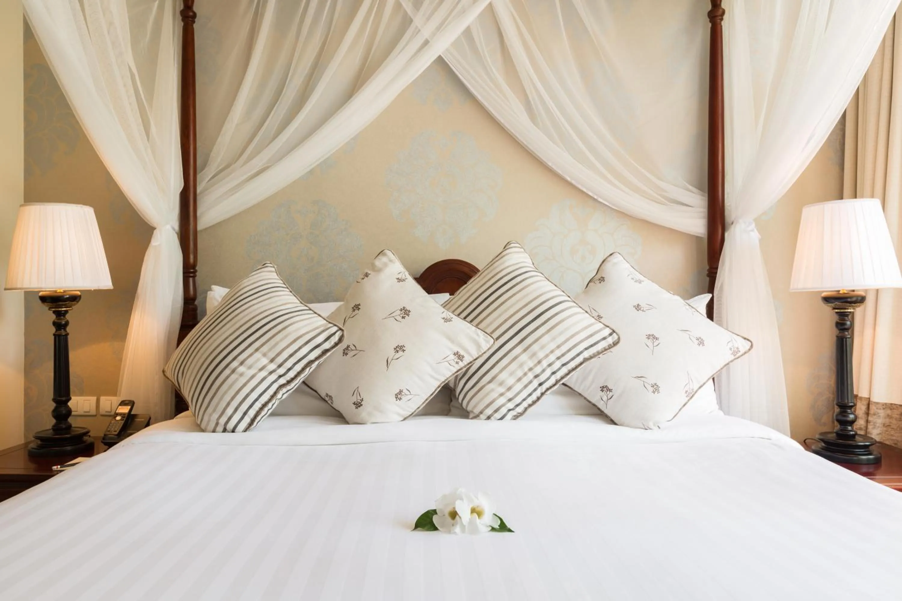 Bedroom, Bed in The Luang Say Residence