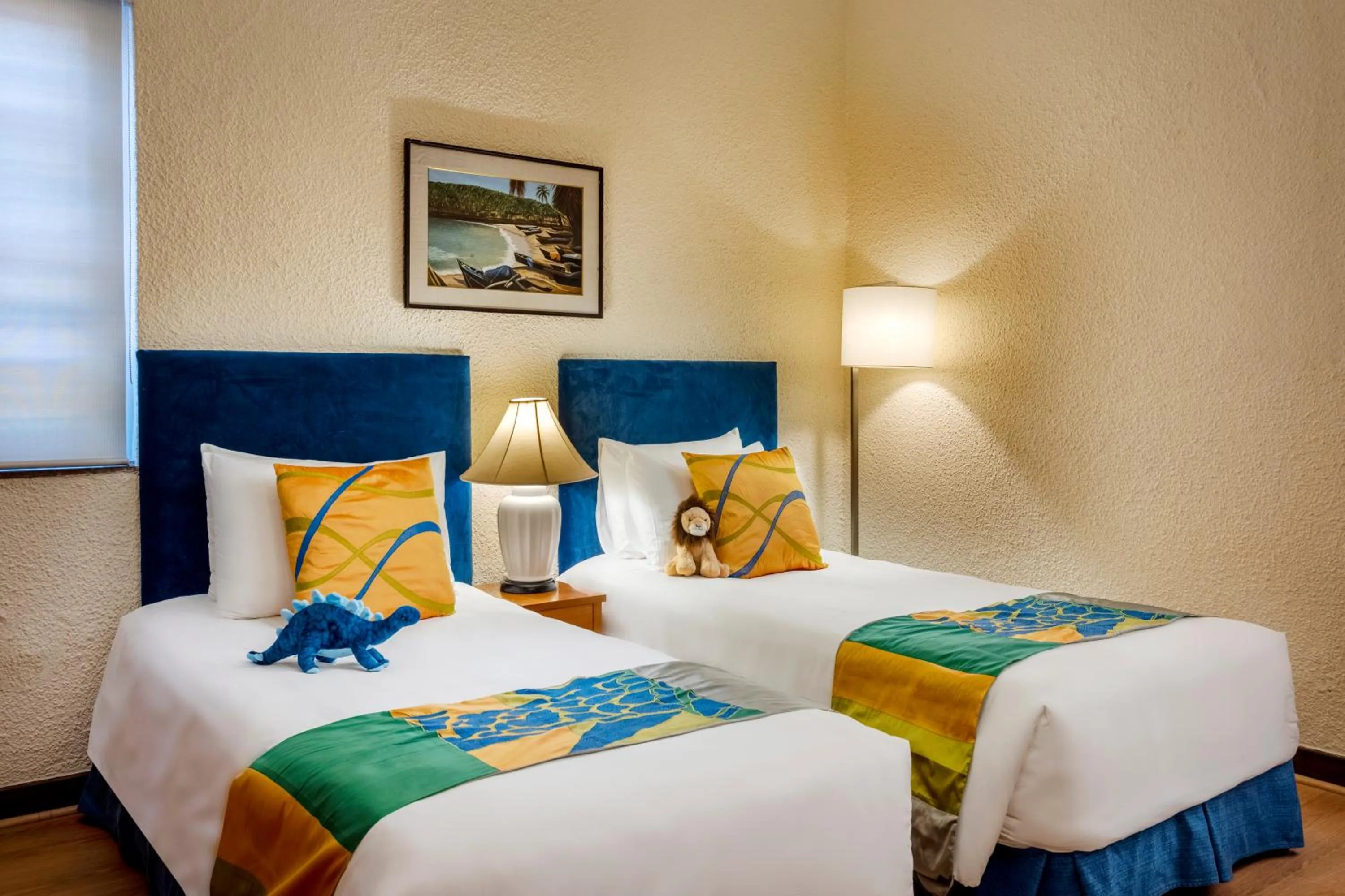 Bedroom, Bed in Caravela Beach Resort