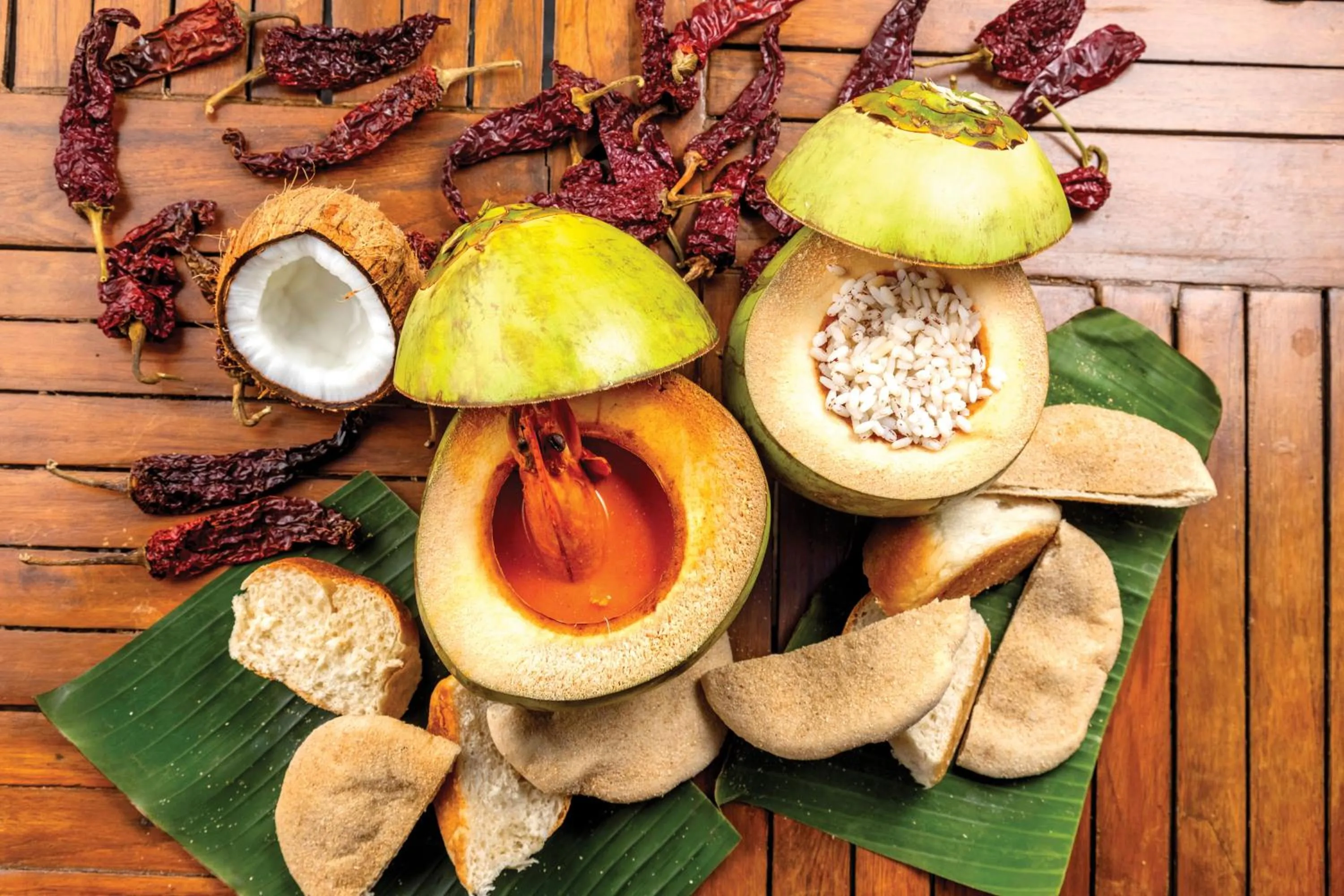 Food in Caravela Beach Resort