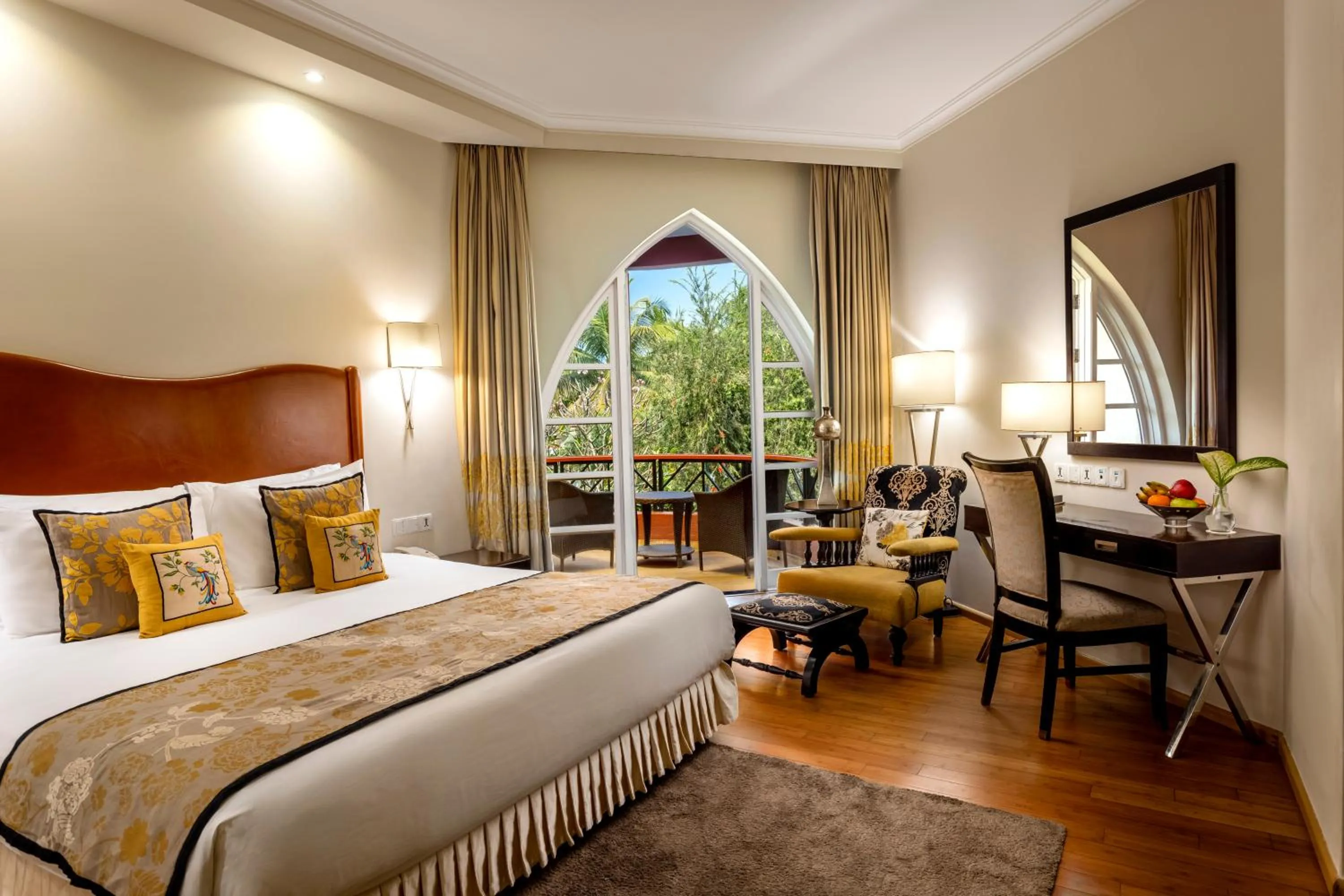 Bedroom, Bed in Caravela Beach Resort