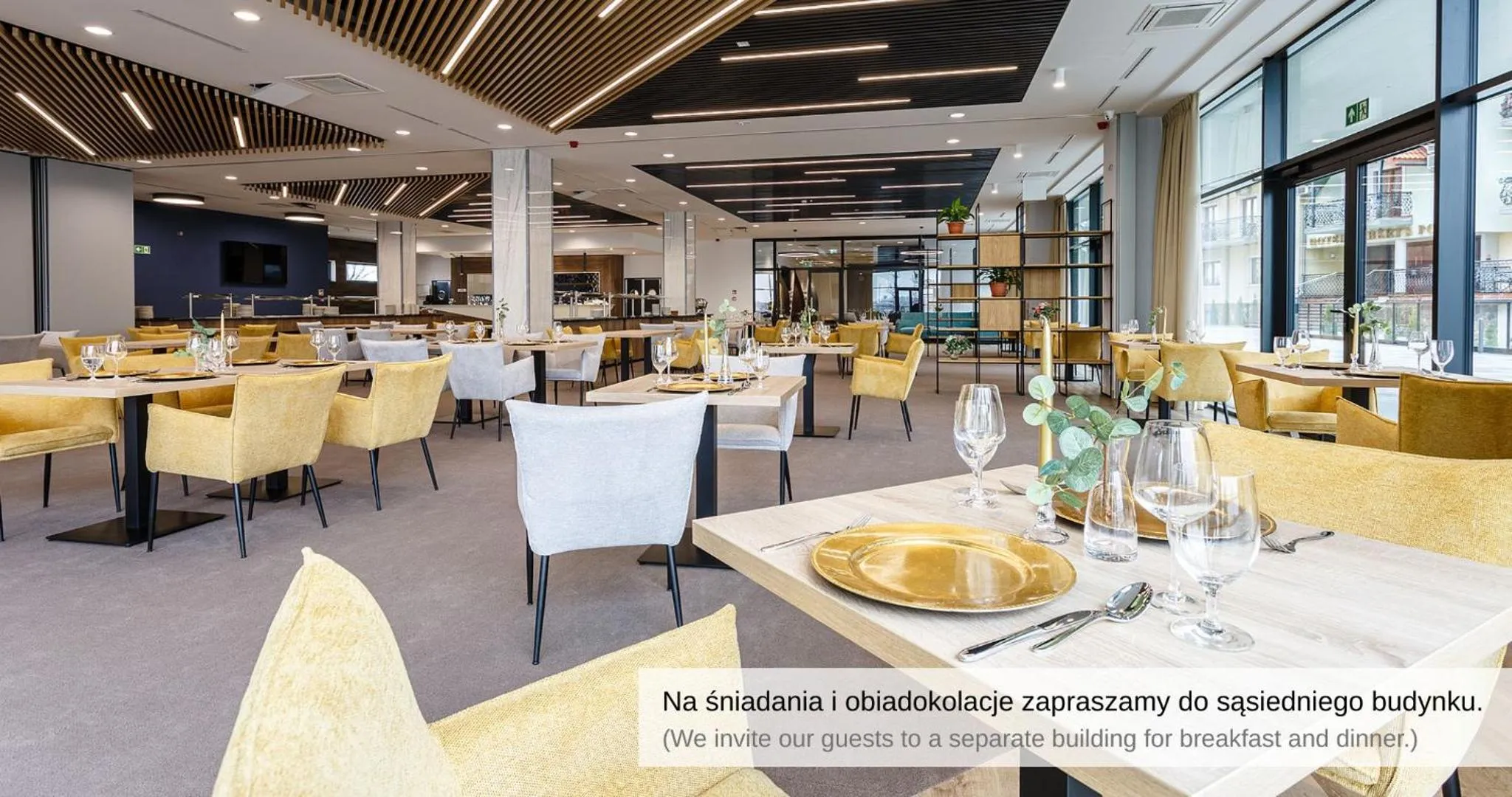 Restaurant/places to eat in Willa Port