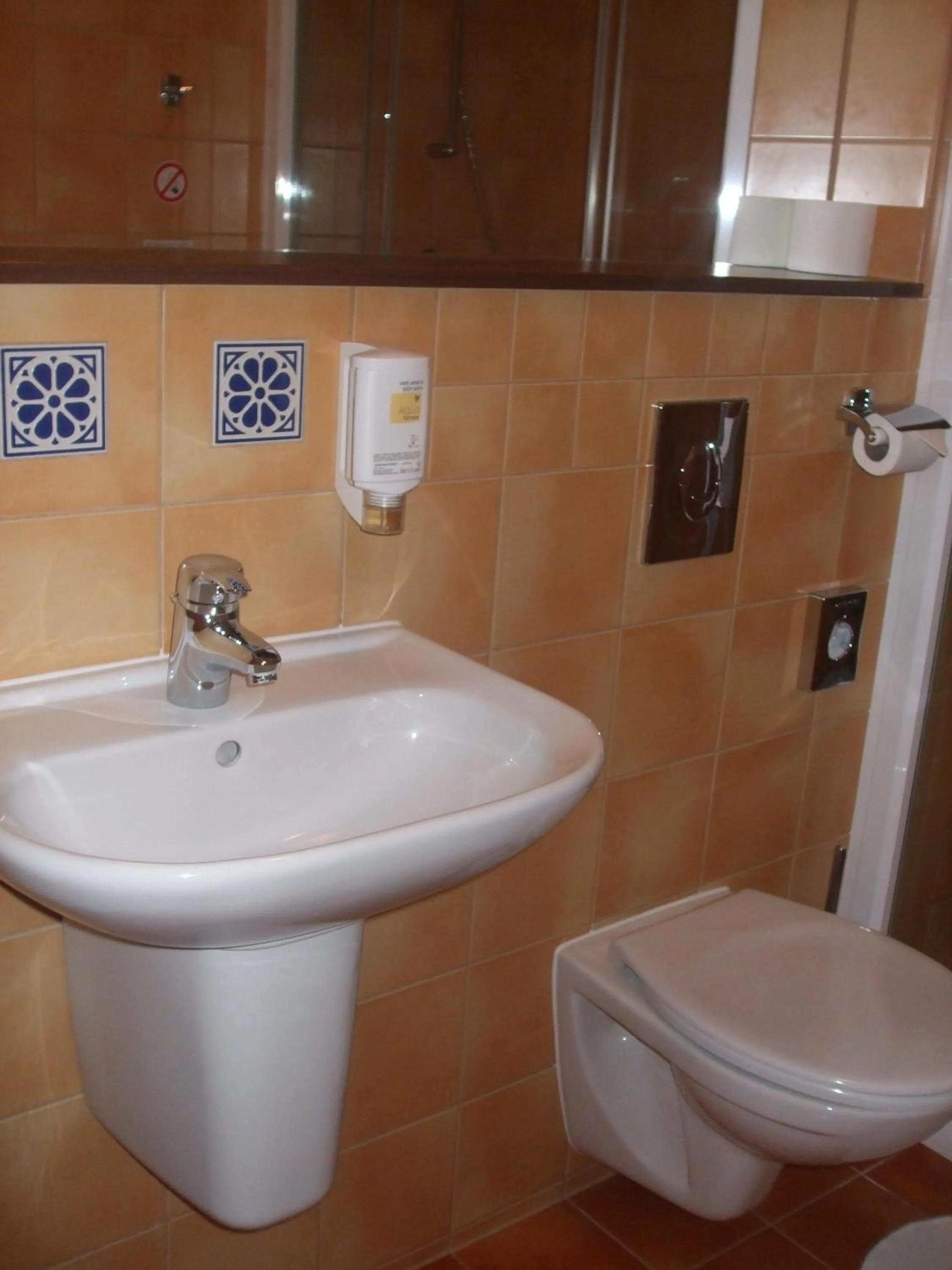 Bathroom in Hotel Selsky Dvur