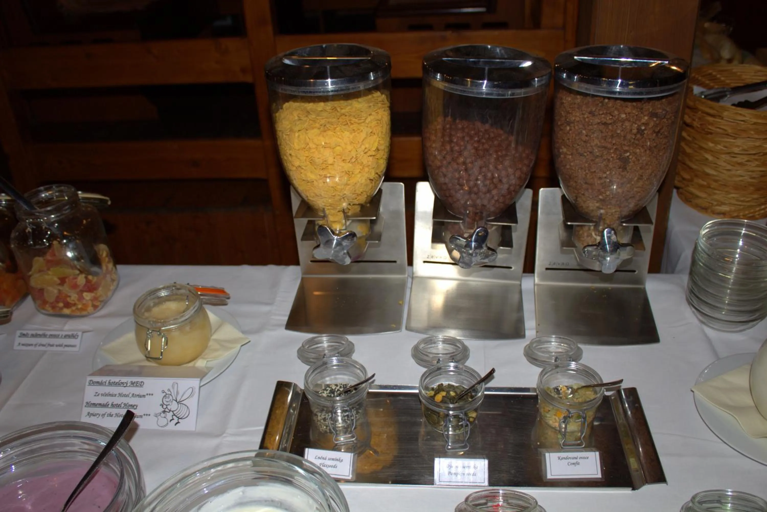 Buffet breakfast in Hotel Selsky Dvur