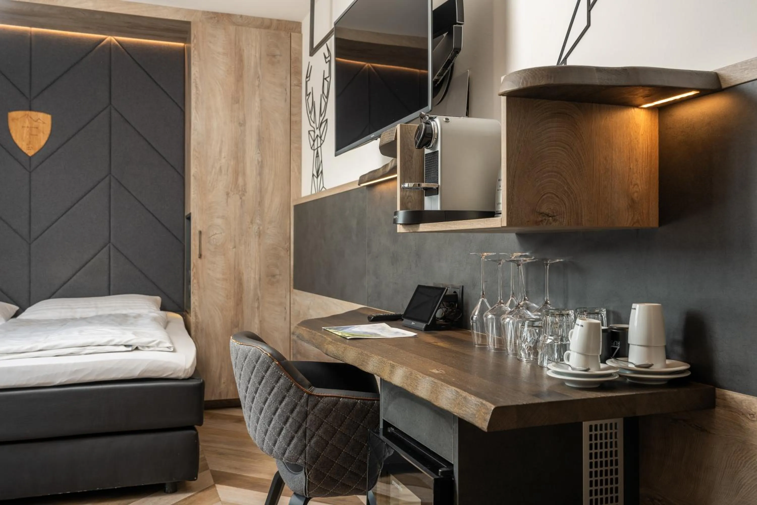 Seating area, Bed in 24 by AvenidA - Mountain Hotel