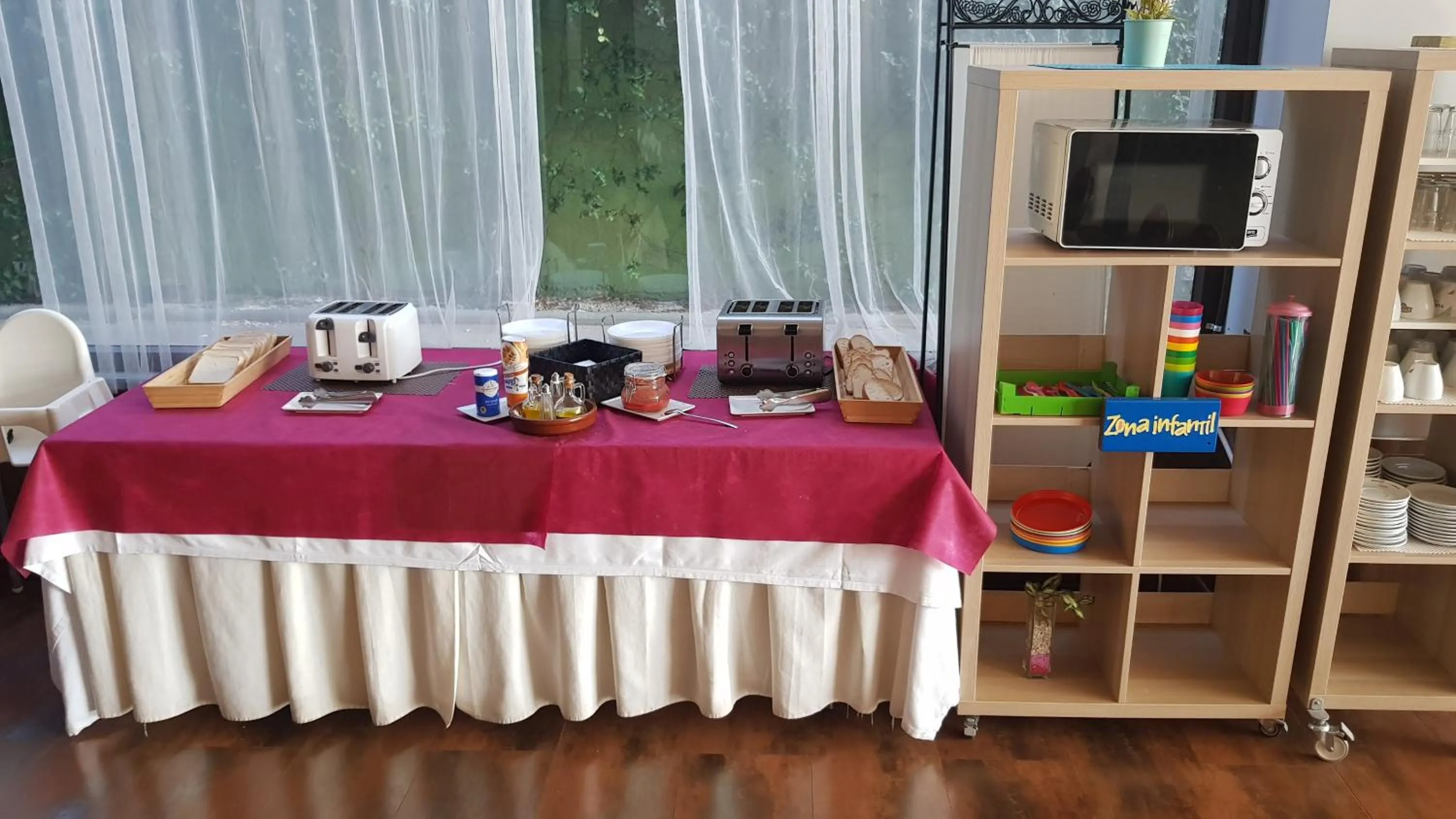 Food and drinks in Hotel Ciudad de Corella