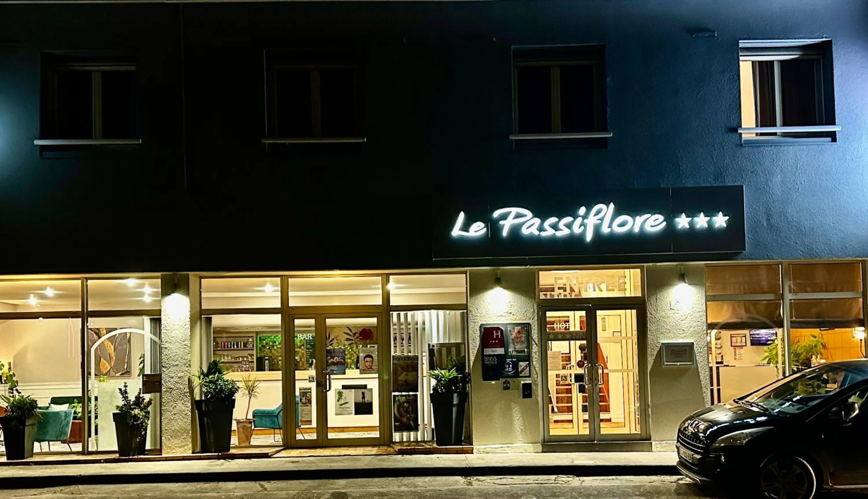 Property building in Logis Le Passiflore Cognac