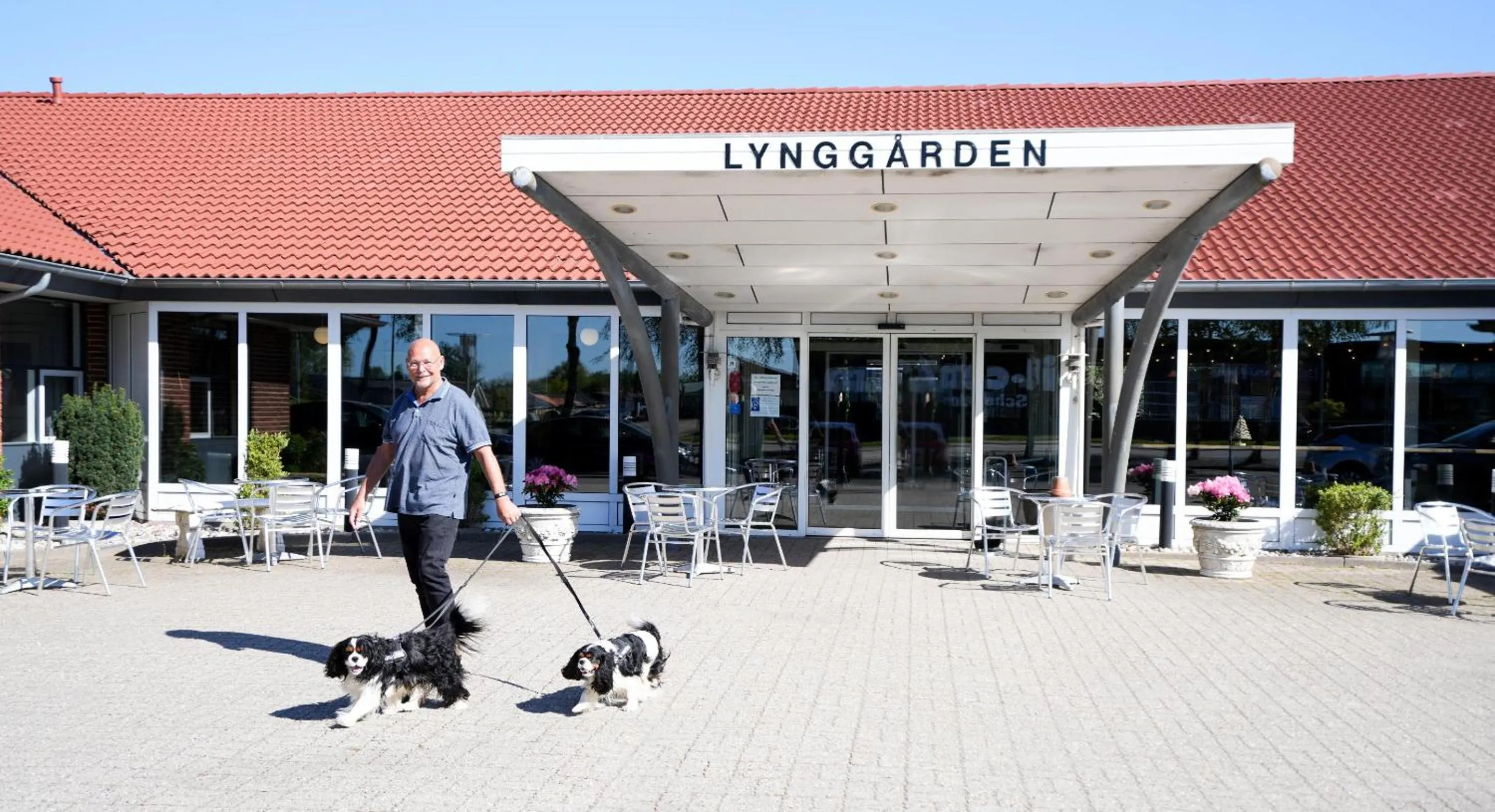 Property building in Hotel Lynggaarden